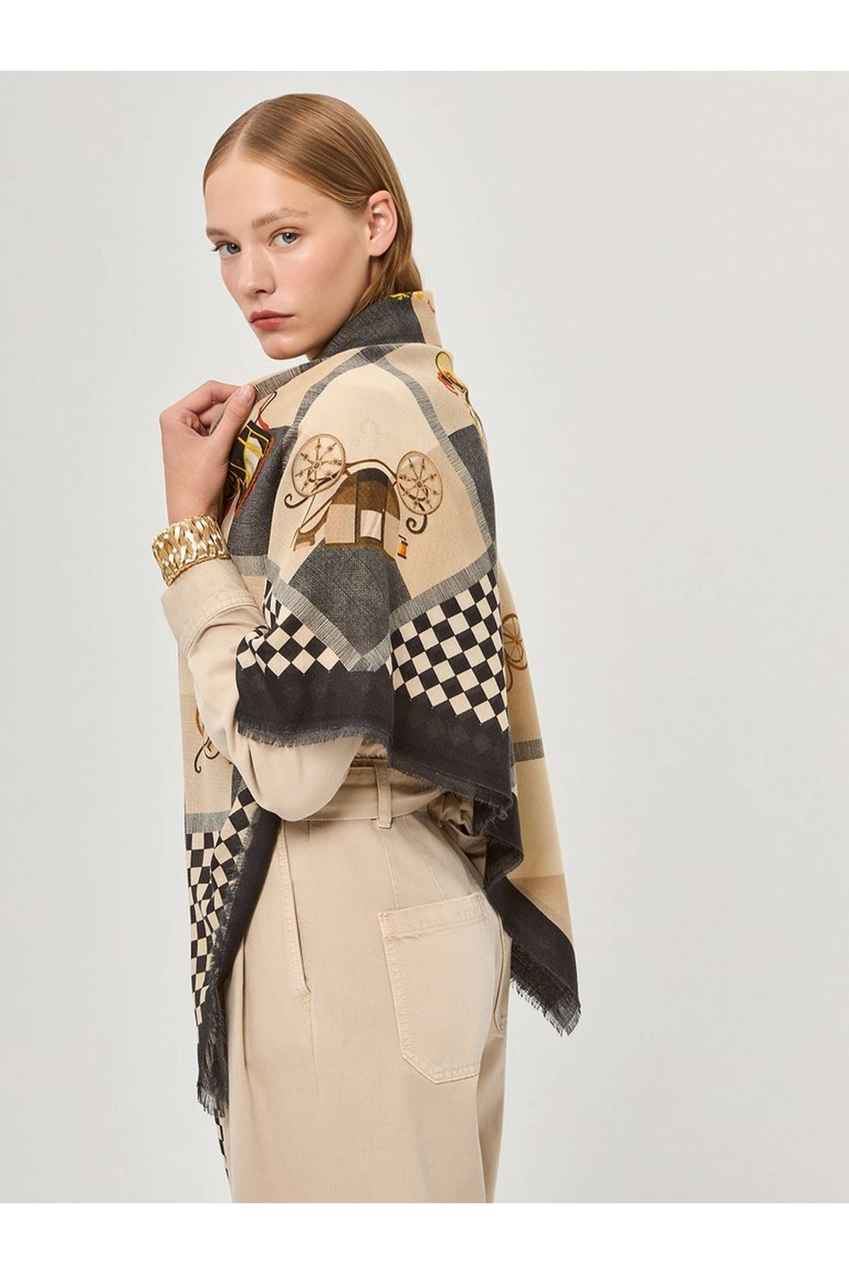 Платок черный, One