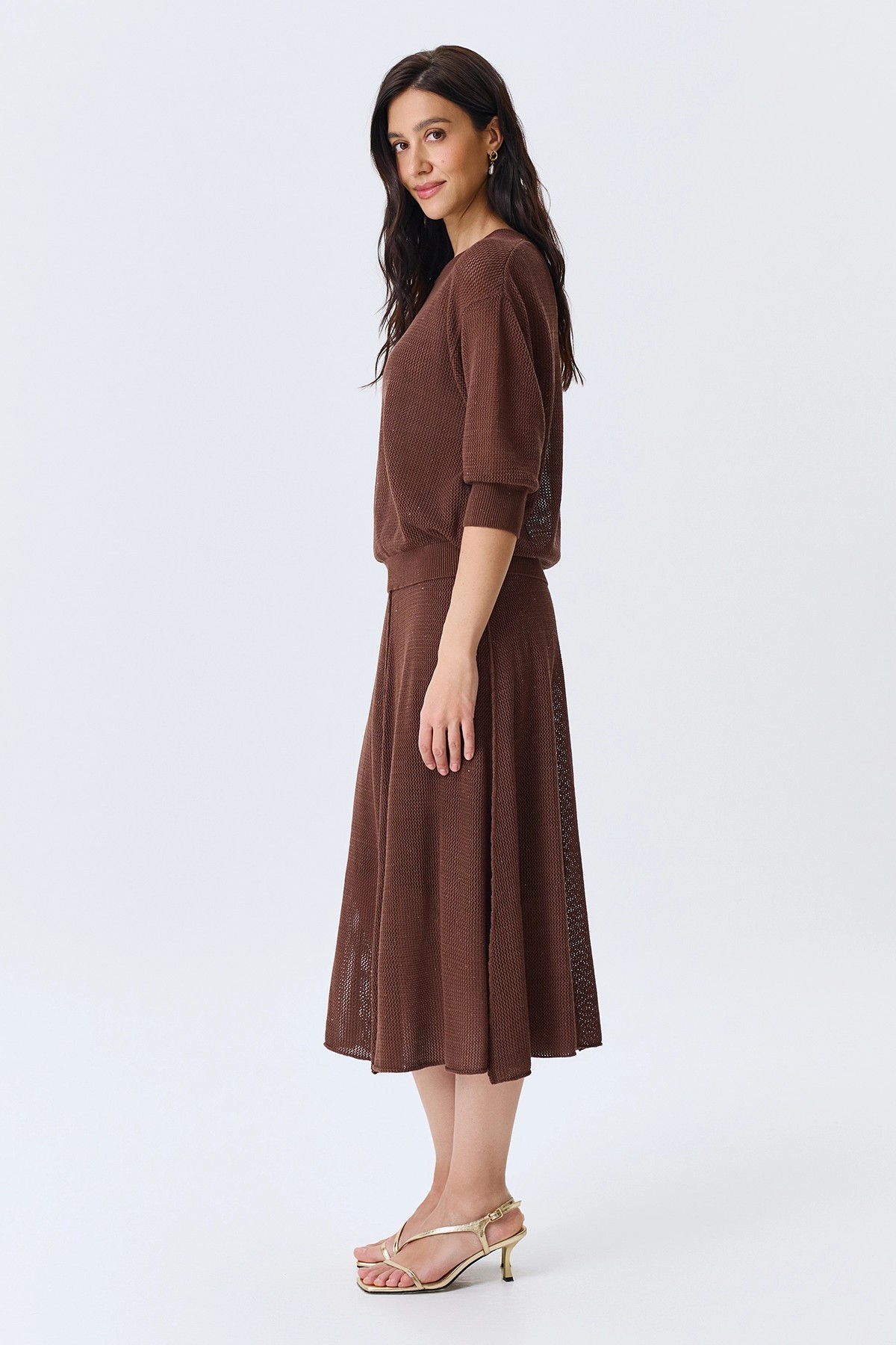 Ажурный джемпер с мерцающими пайетками, 52