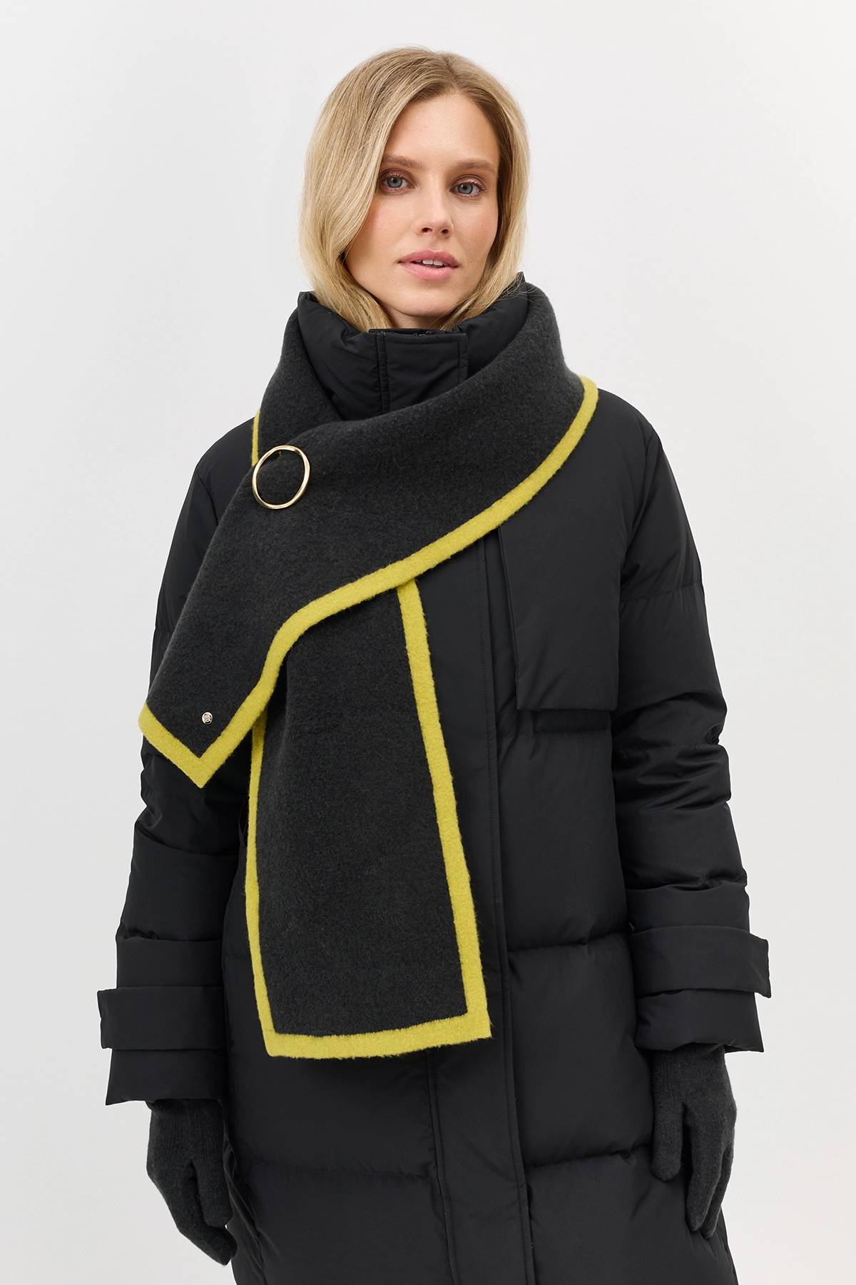 Двухцветный вязаный шарф с контрастным краем, One