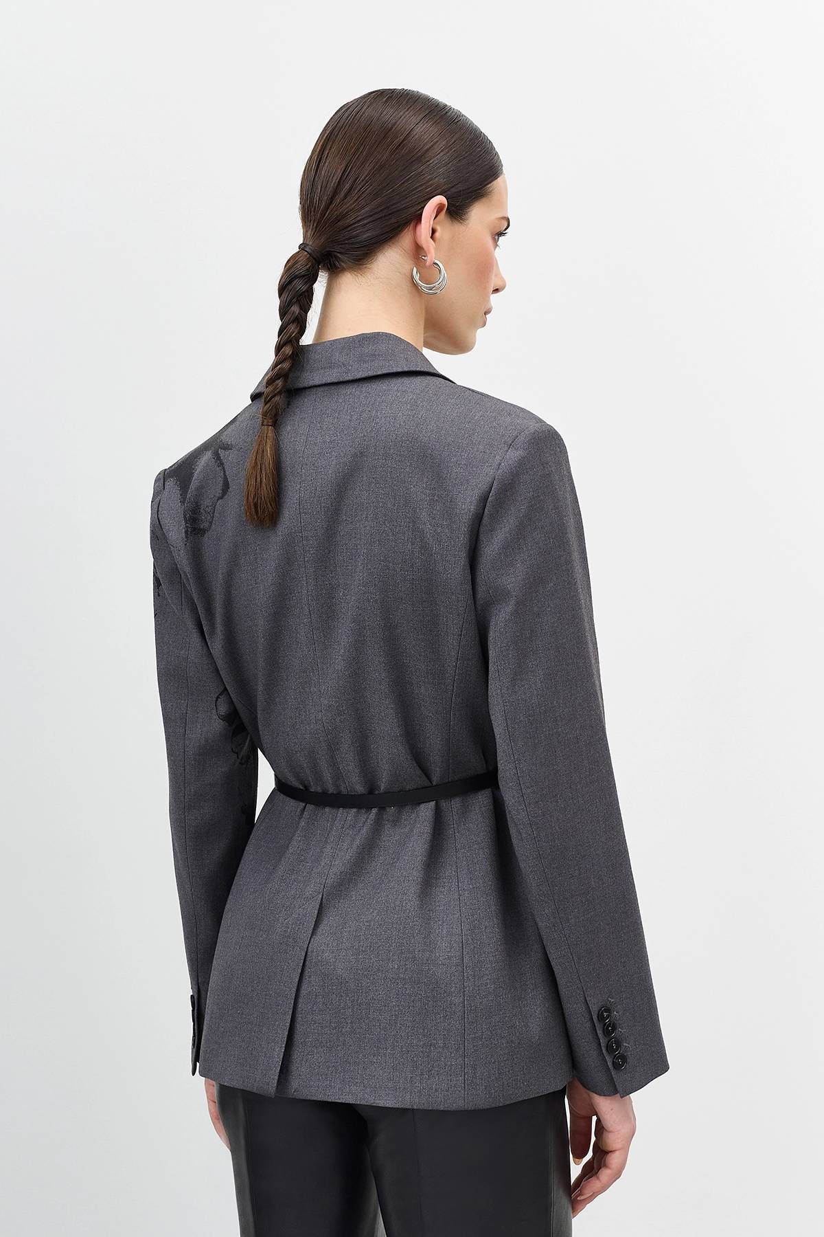 Лимитированная серия серый жакет с ремнем, 50