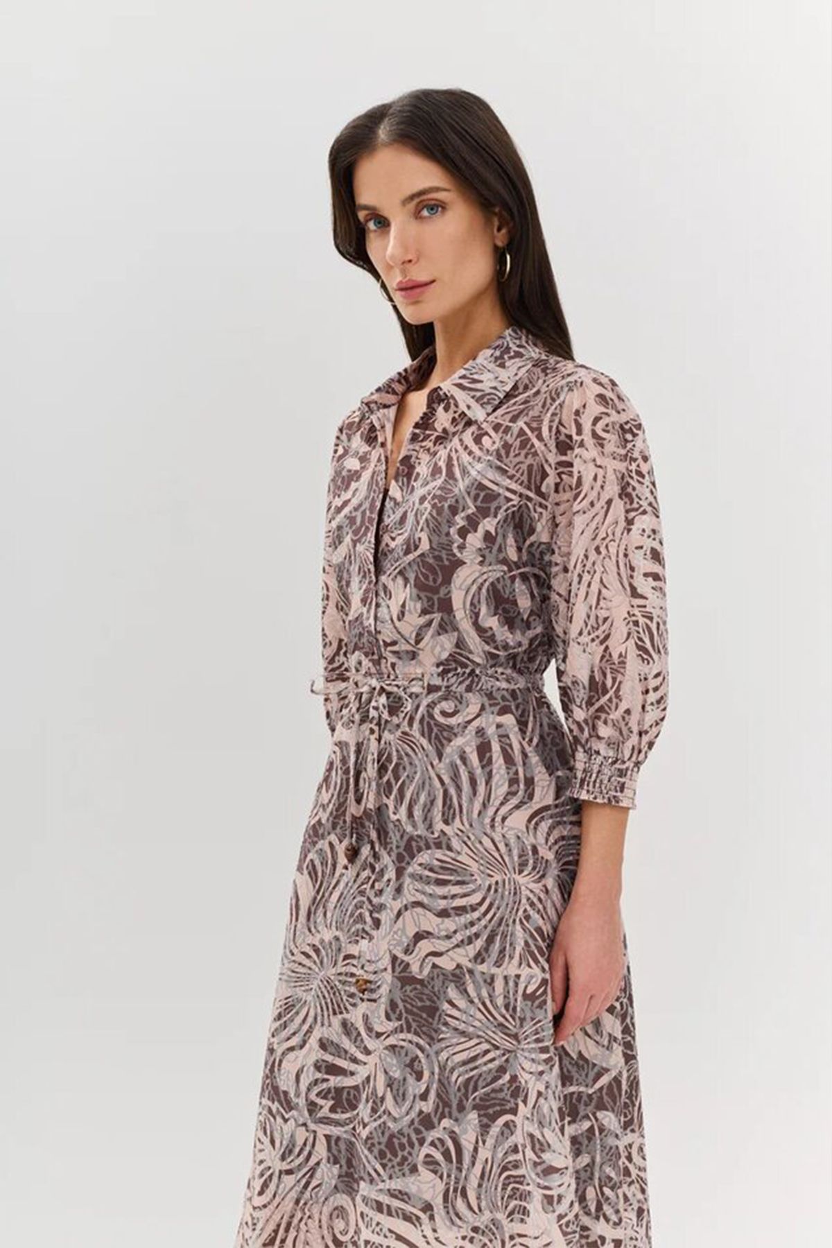 Платье А-силуэта с абстрактным принтом, 50р