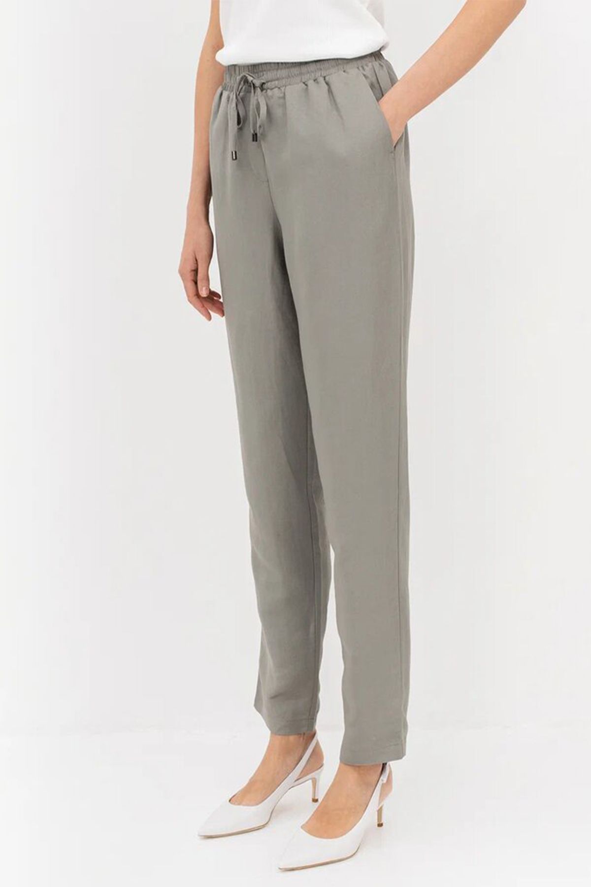 Базовые льняные брюки в каменном цвете, 44р