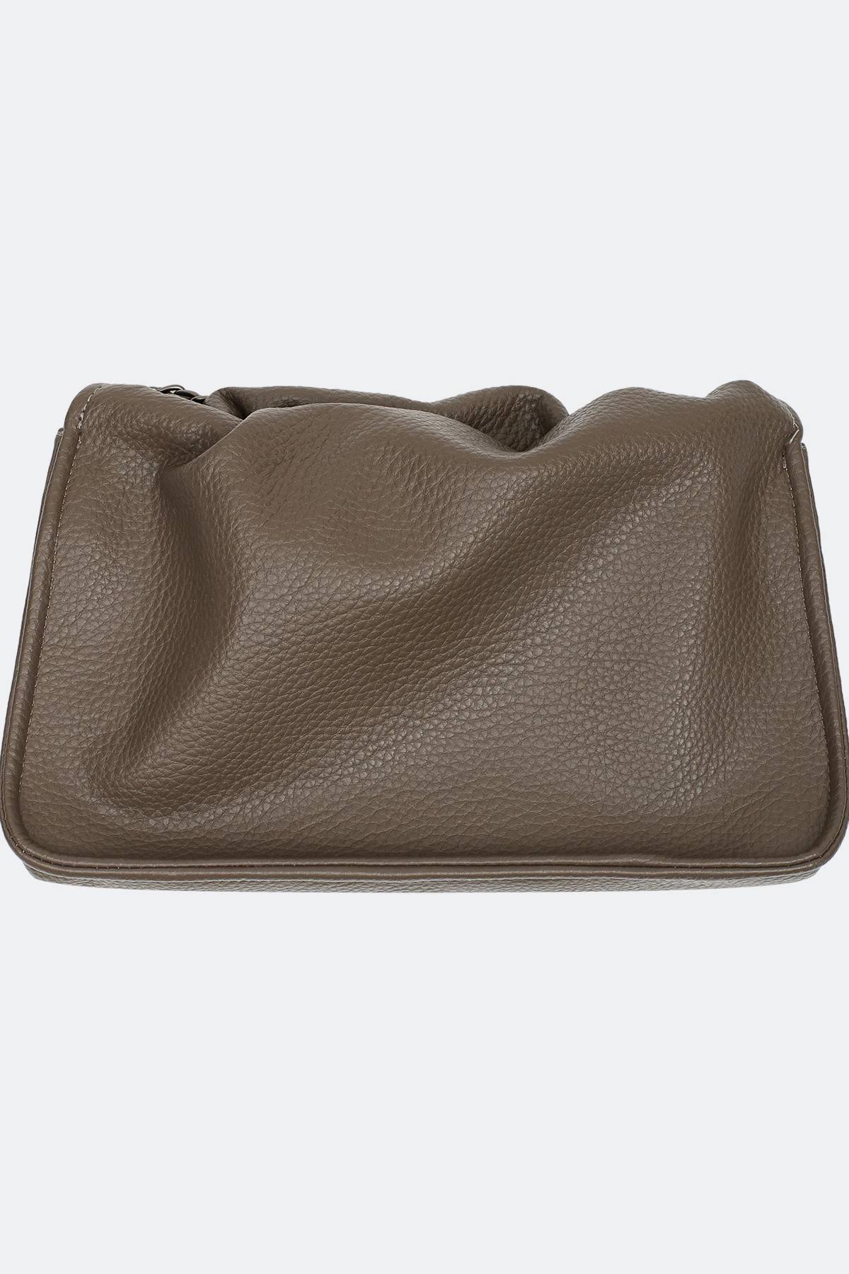 Элегантная сумка с цепочным декором и ремешком, One