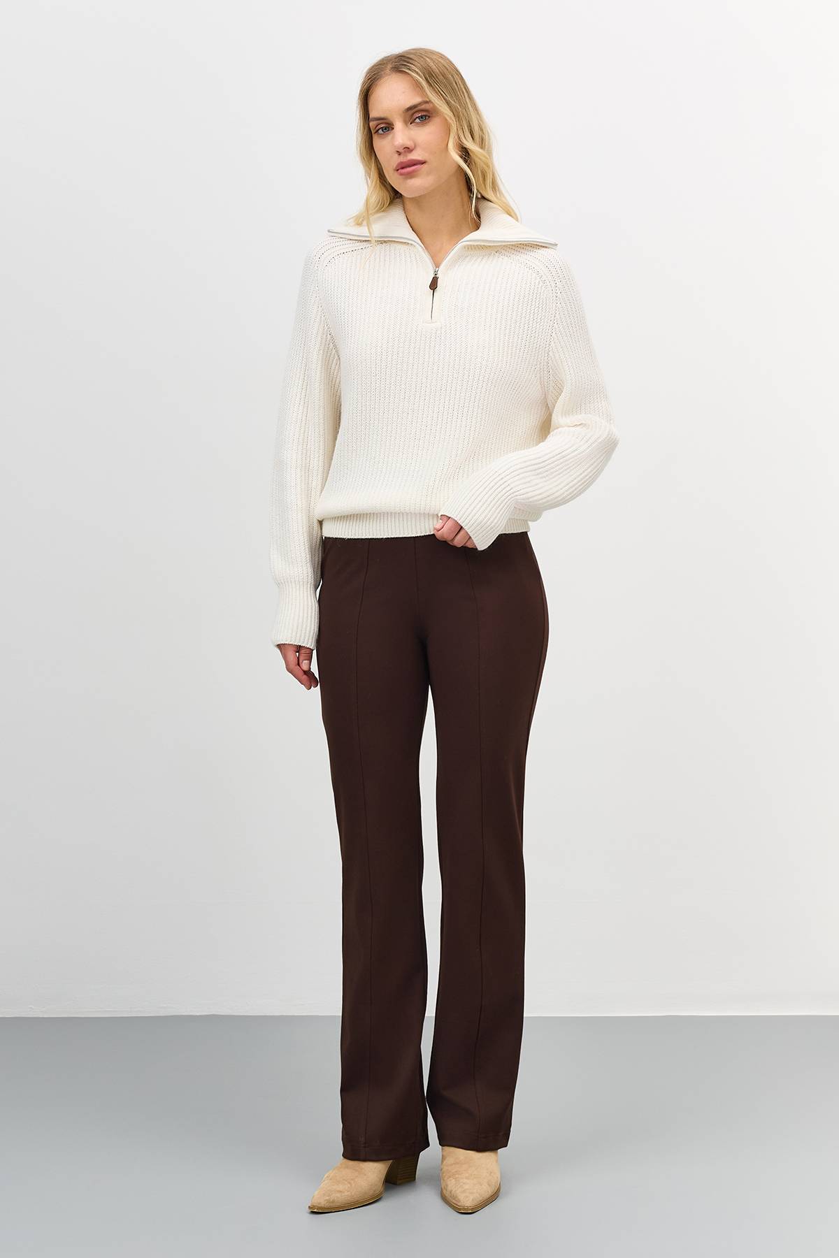 Лимитированная серия свитер с отложным воротником на молнии и ремень, 52