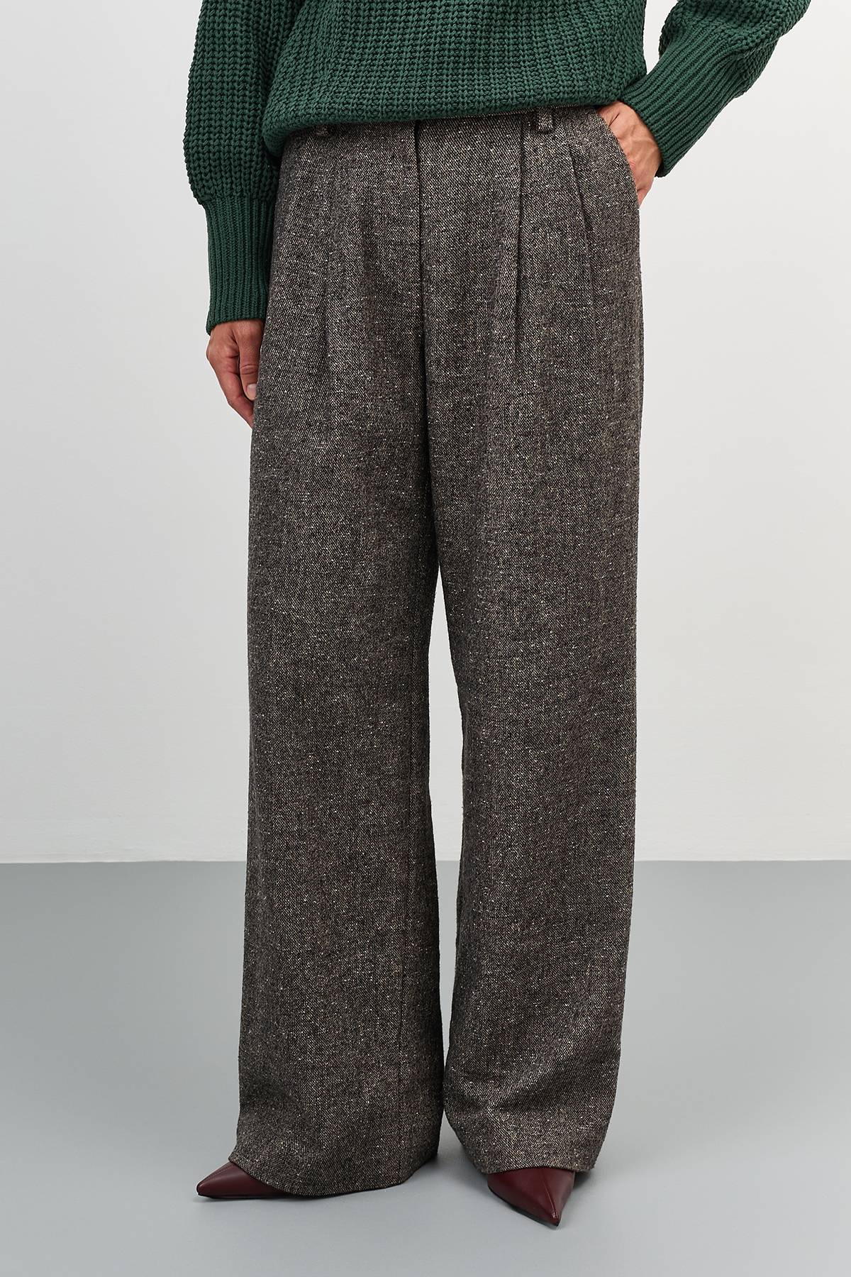 Лимитированная серия брюки палаццо из букле и ремень, 42