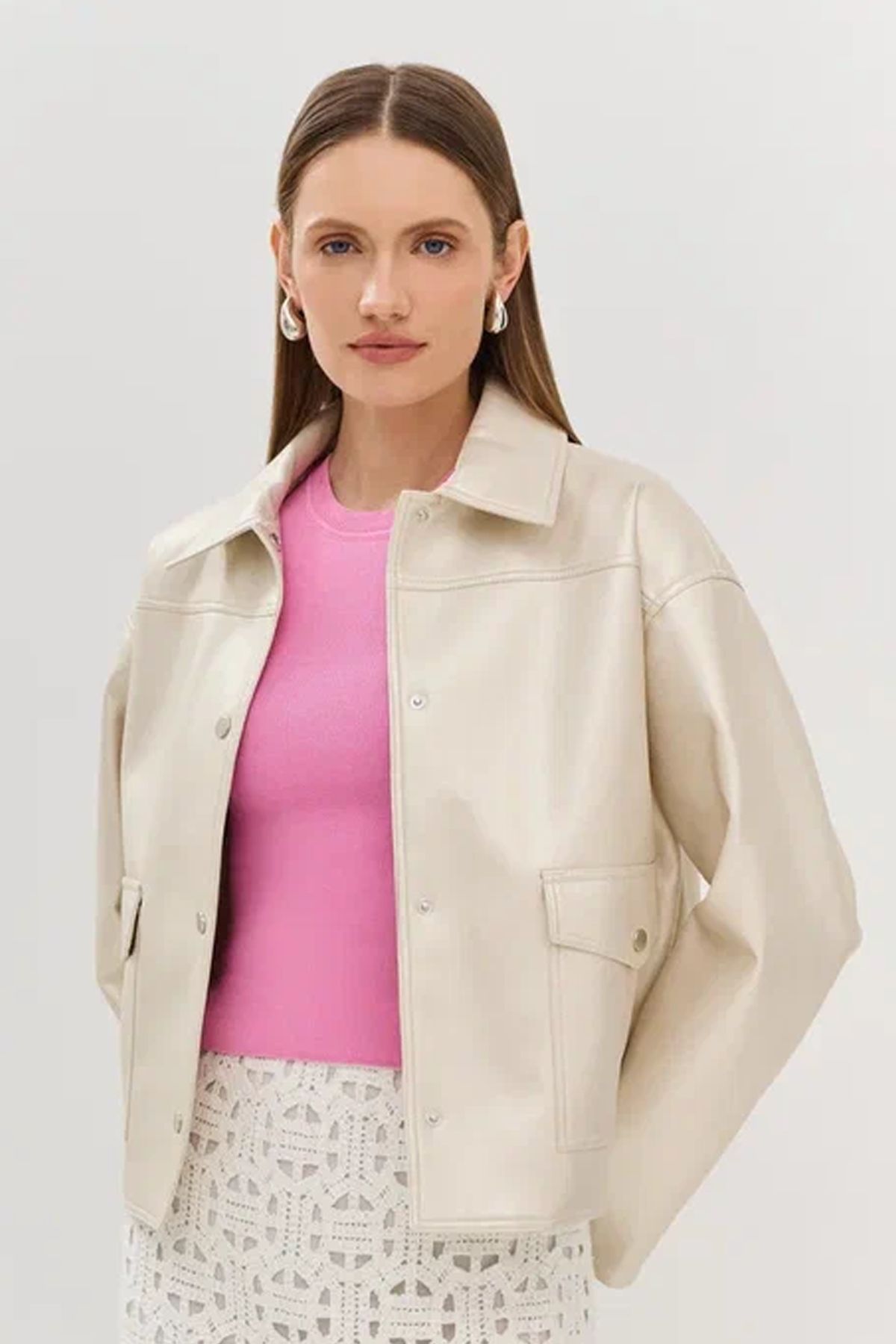 Укороченная куртка из искусственной кожи, 50р