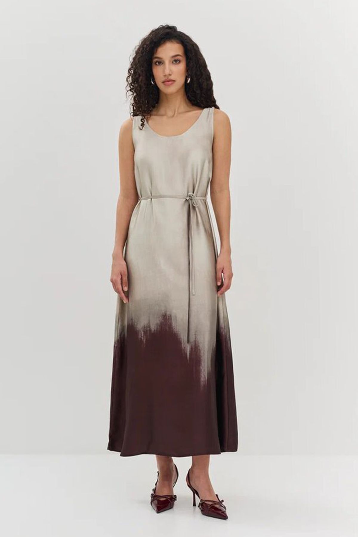 Длинное платье из вискозы с градиентом, 40р