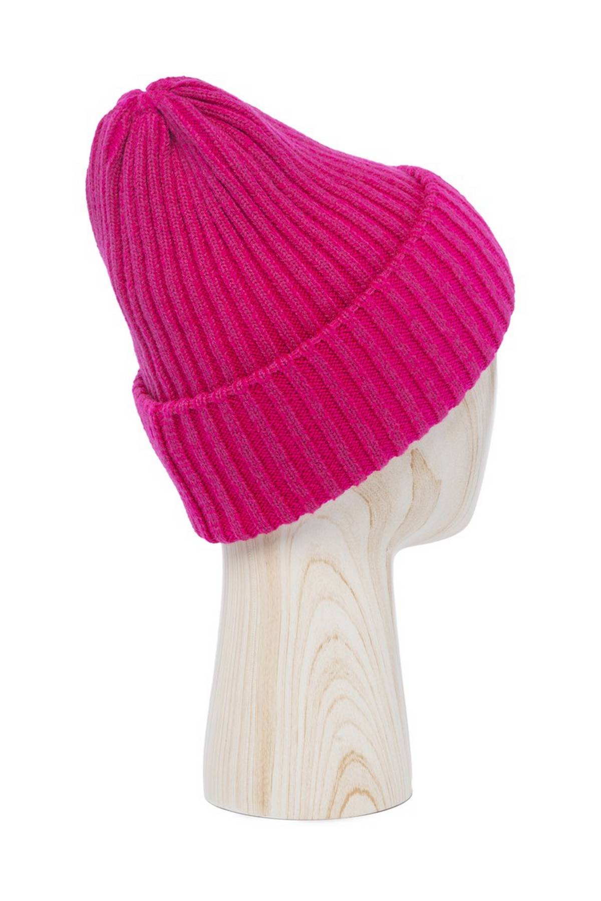 Шапка ярко-розовая, One