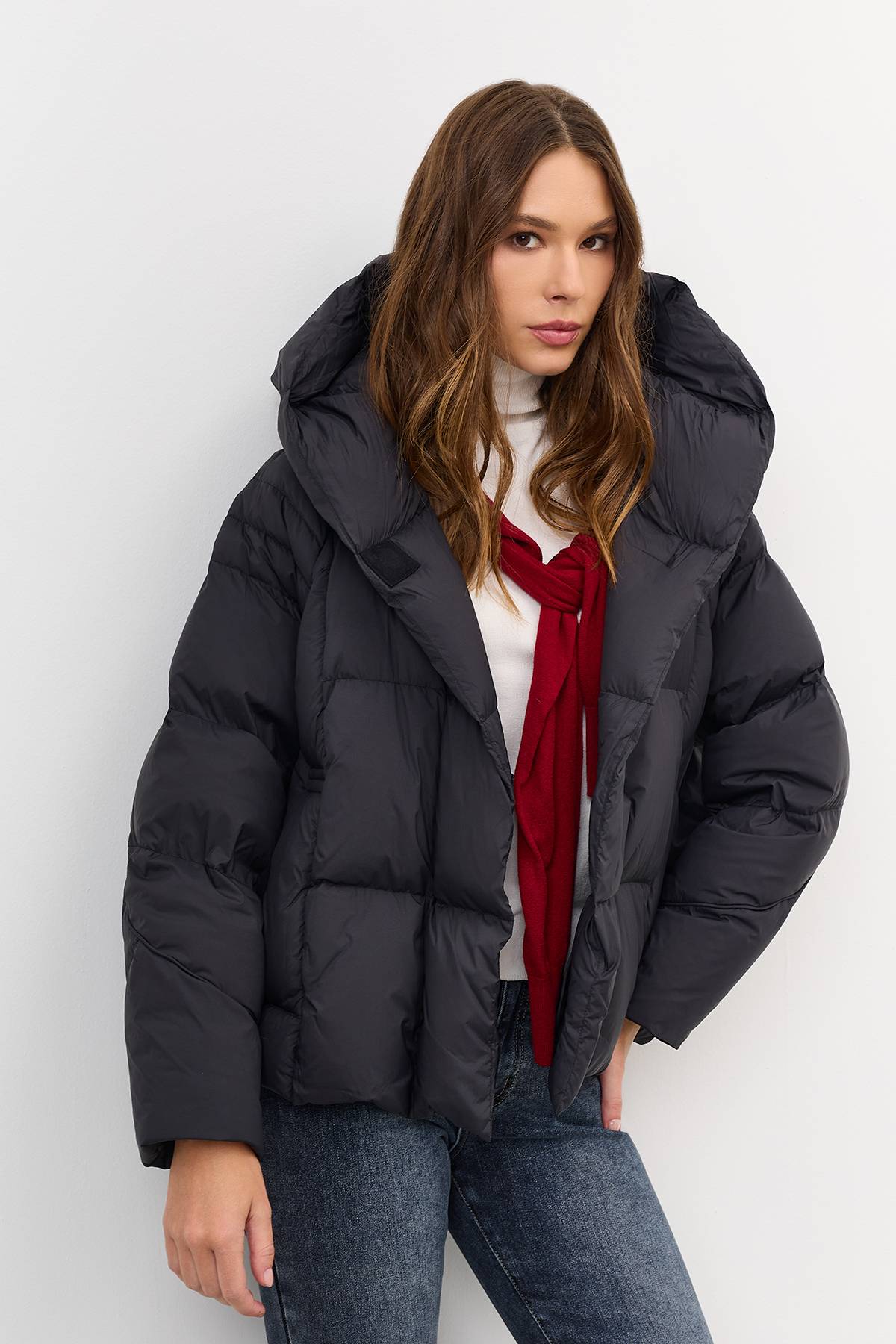 Лимитированная серия легкий короткий пуховик и палантин, 50