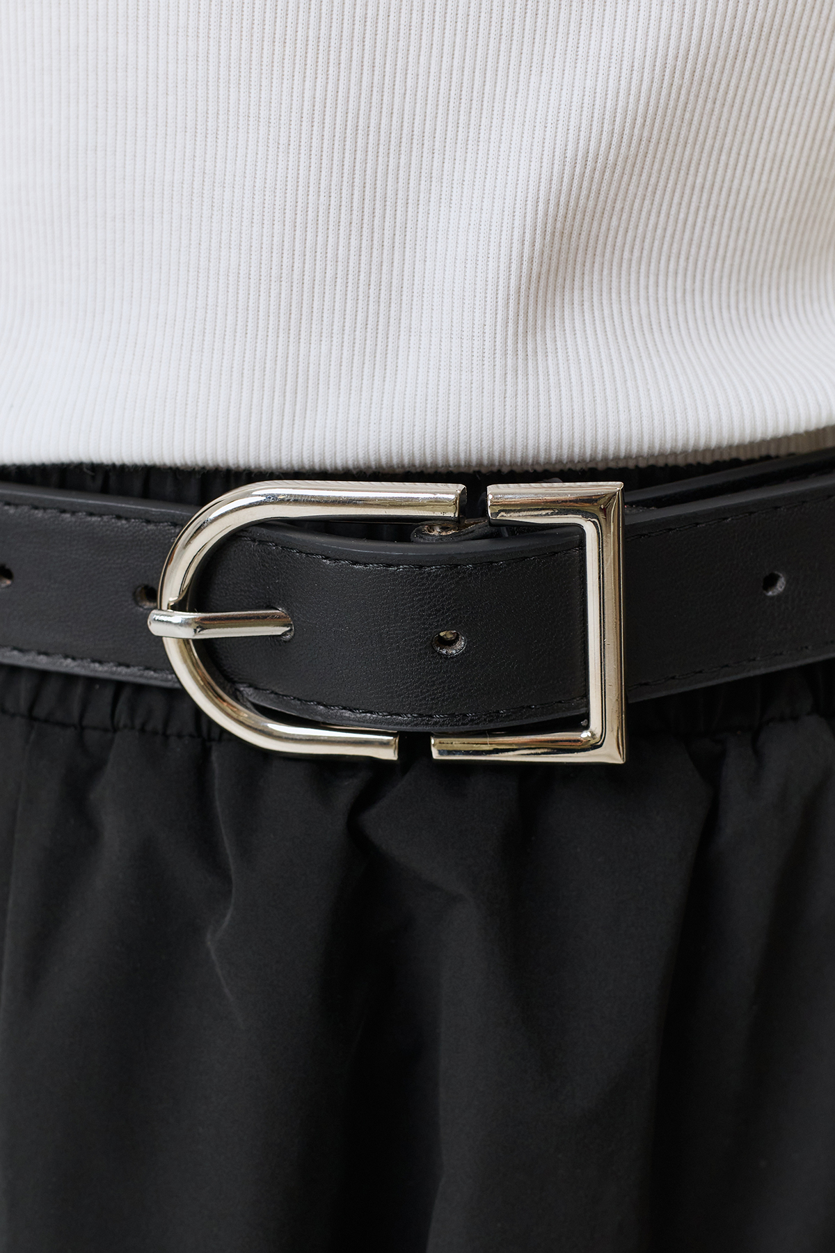 Базовый ремень с акцентной пряжкой, S