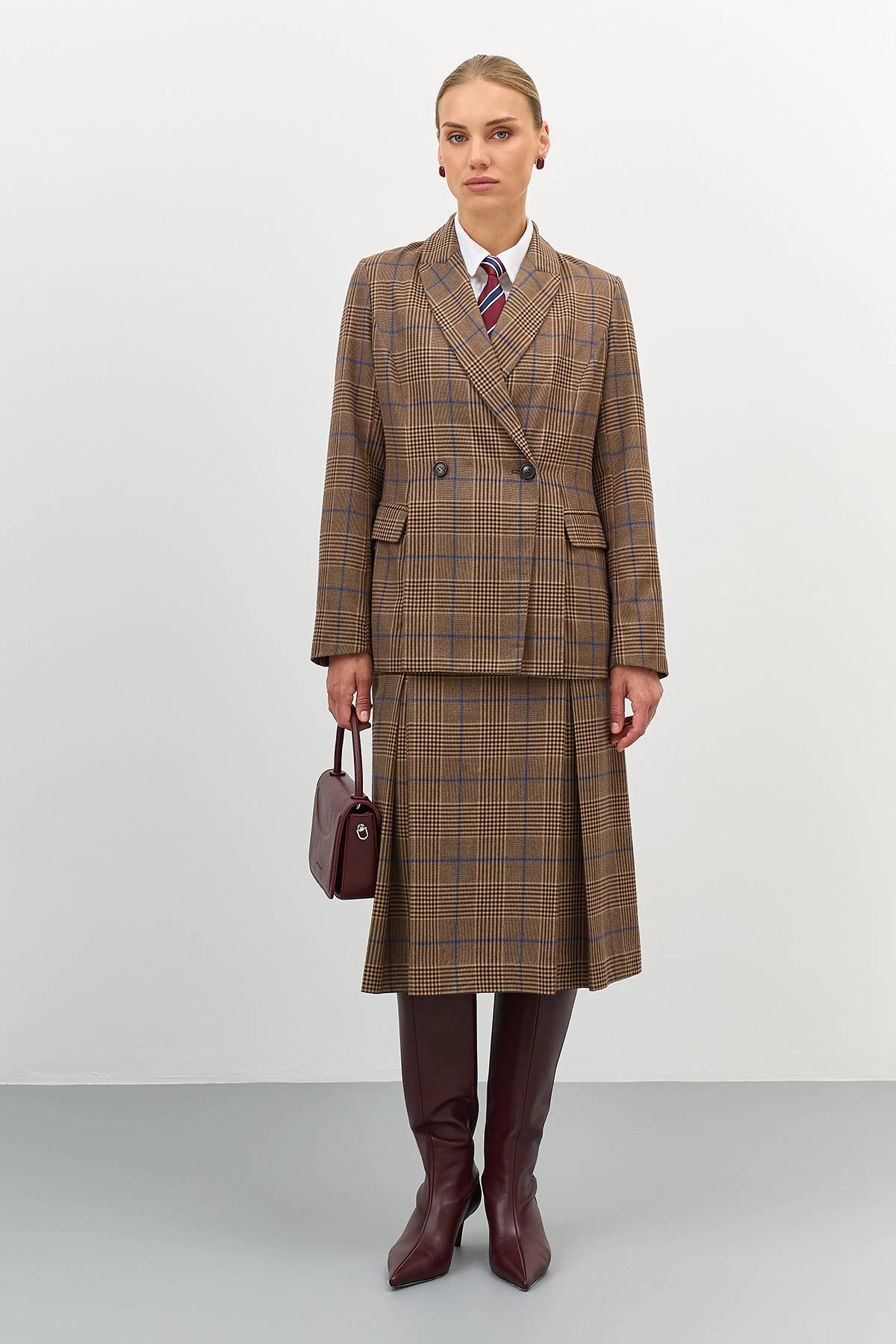 Лимитированная серия юбка в клетку со складками и ремень, 52