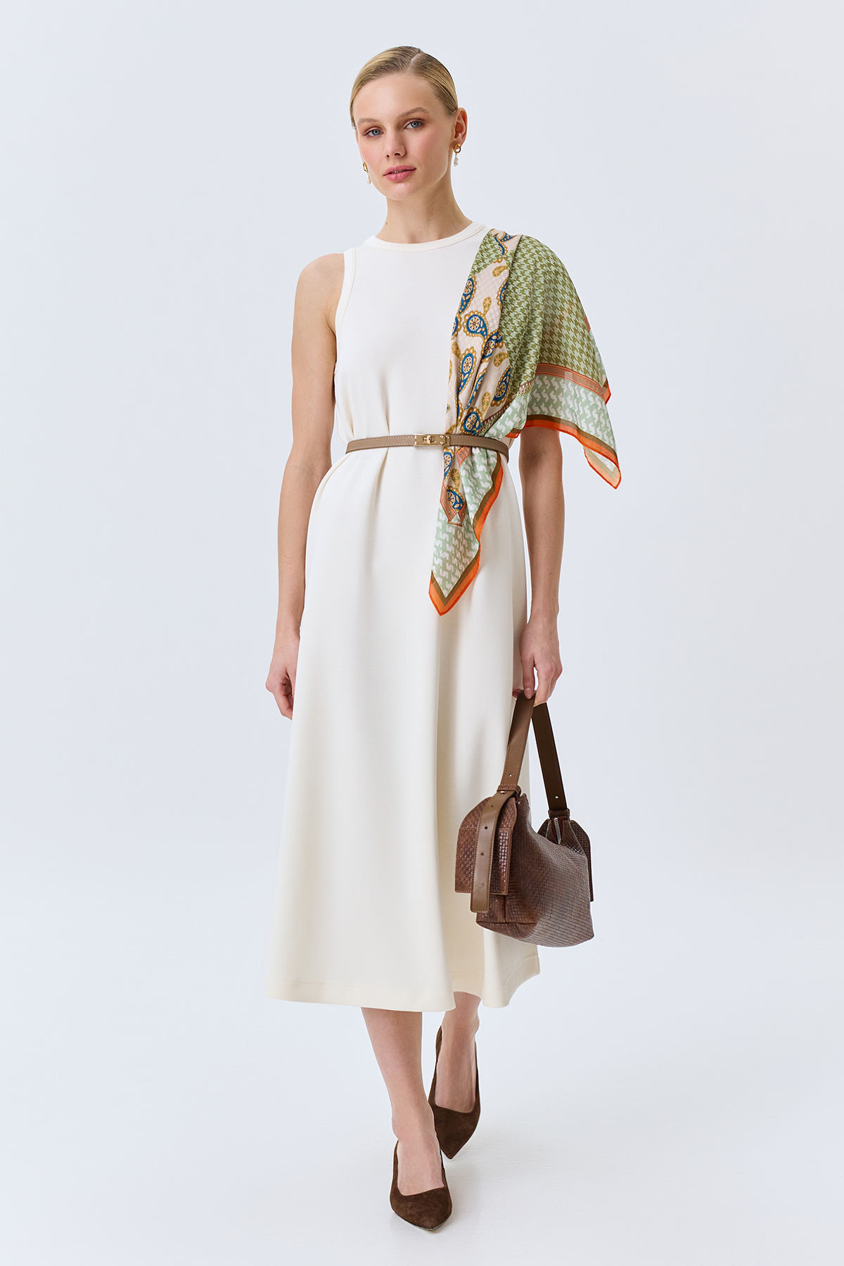 Трикотажное платье-макси с поясом, 50