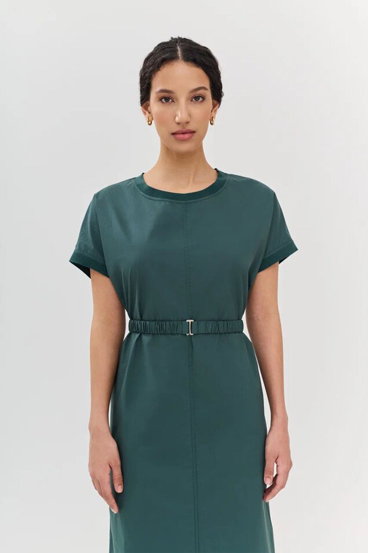 Платье из хлопка с поясом в графитовом цвете, 42р