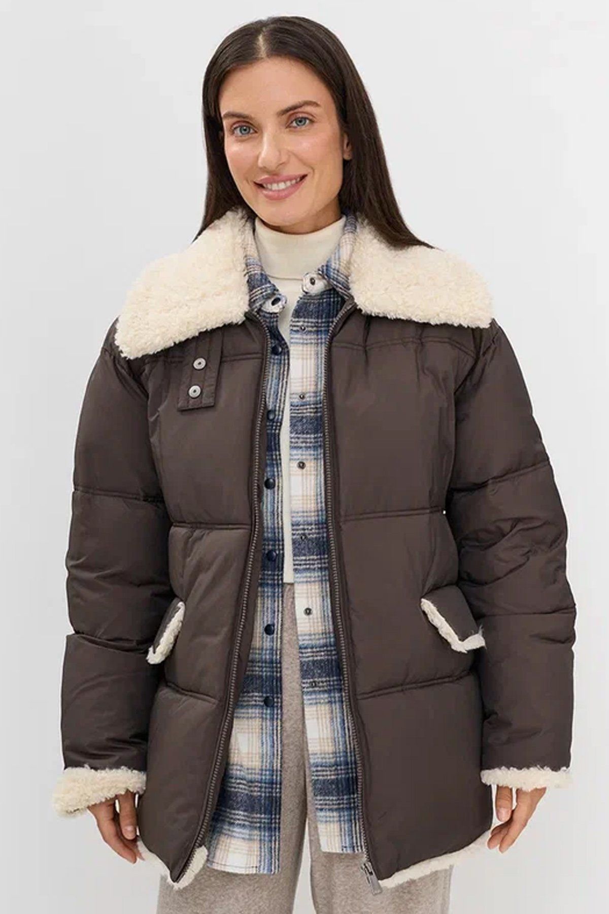 Куртка oversize с искусственным мехом, 42р