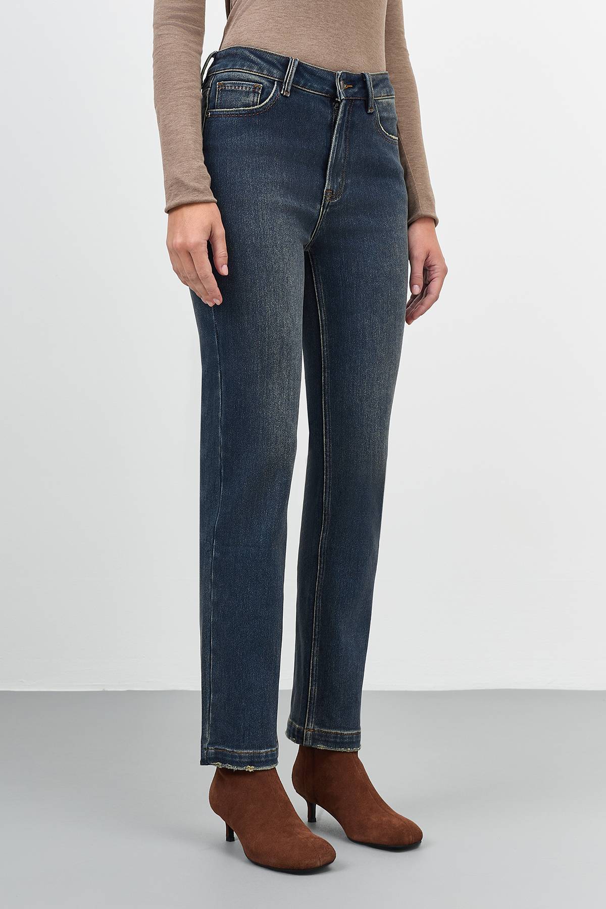 Утепленные джинсы со спандексом деликатной варкой, 44