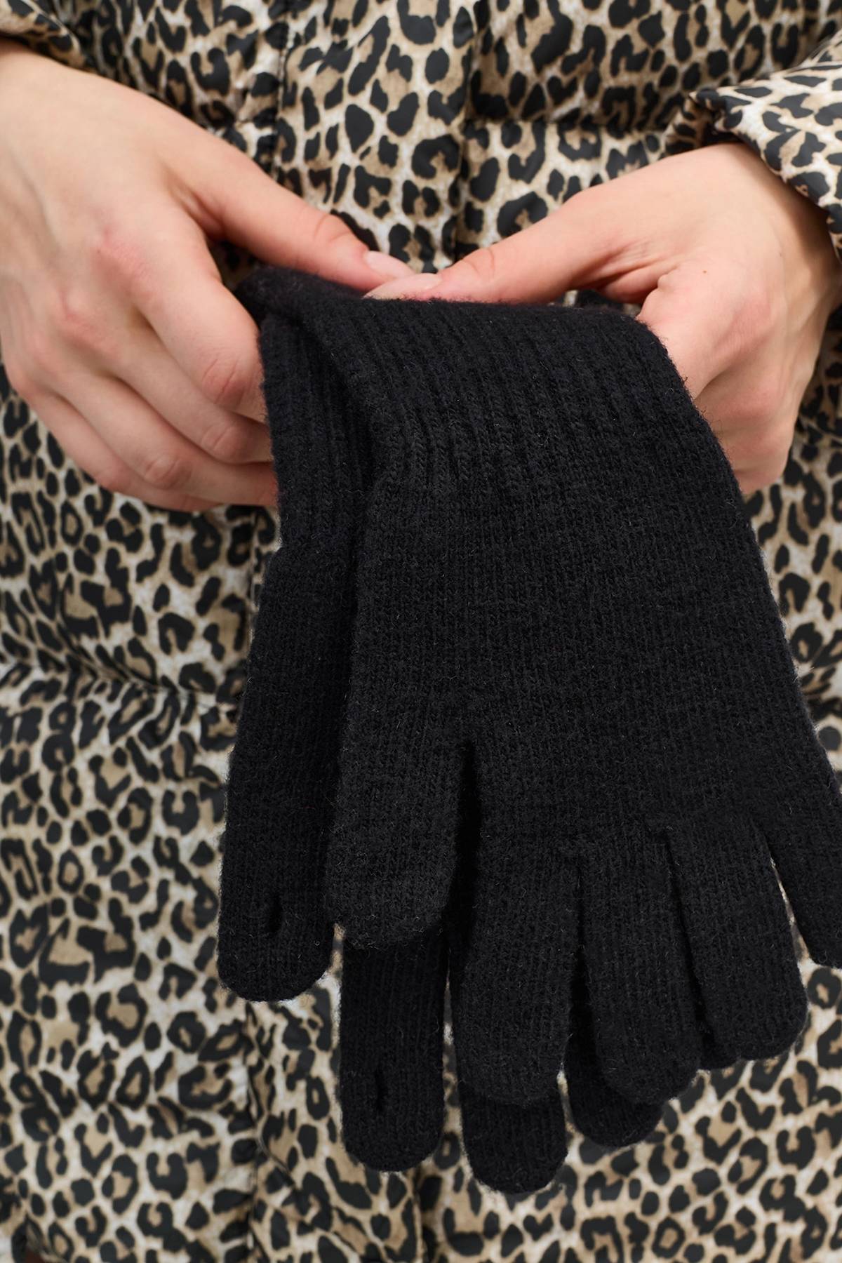 Черные удлиненные перчатки с шерстью, One