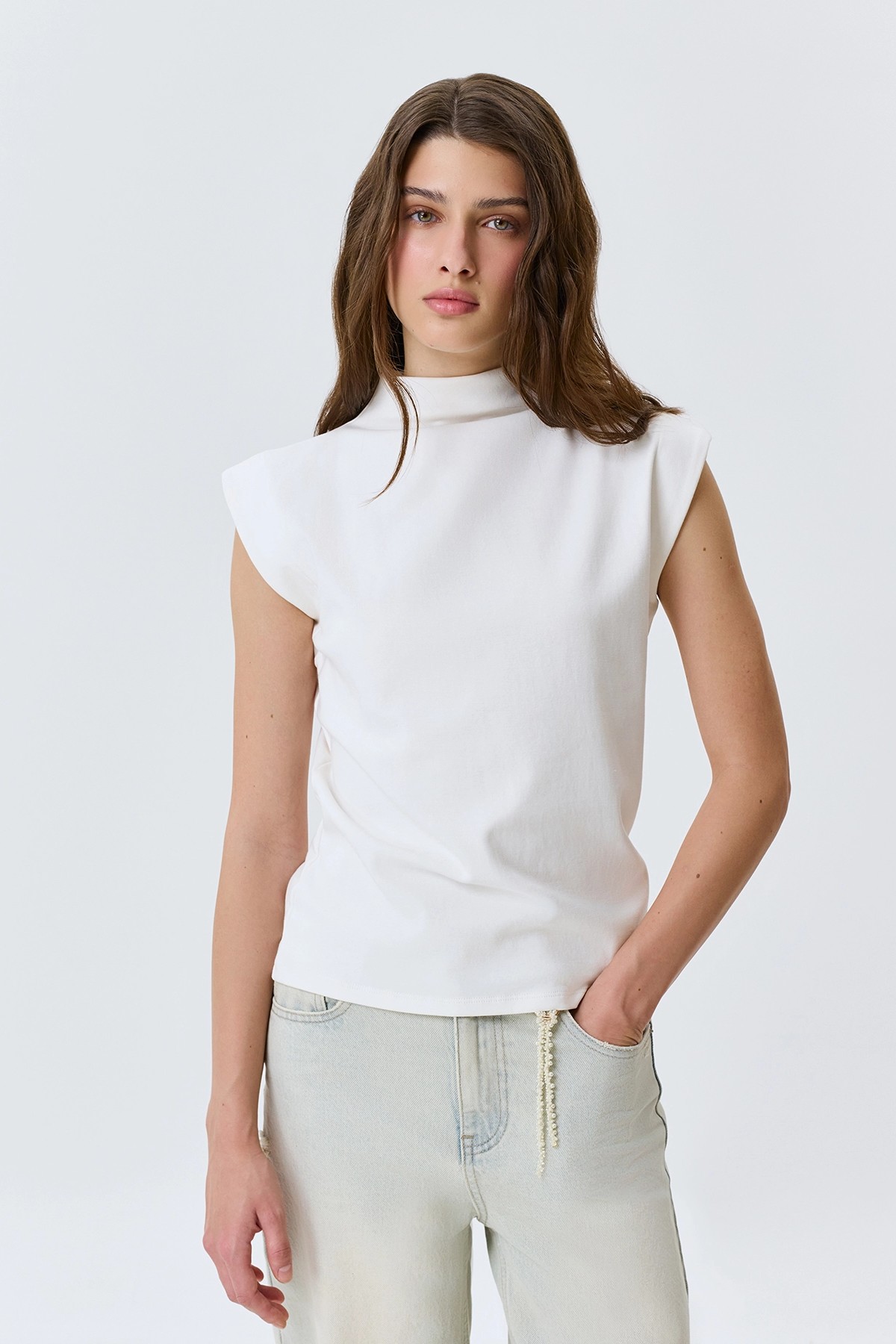 Топ с воротником стойкой, 50