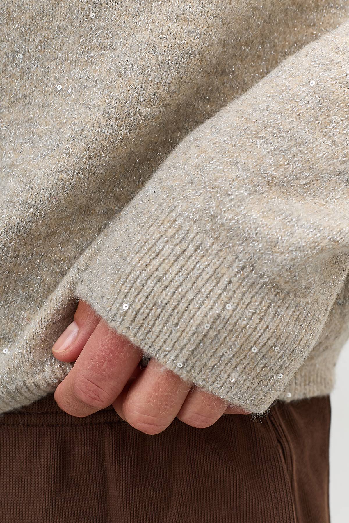 Джемпер с мерцающим люрексом, 48