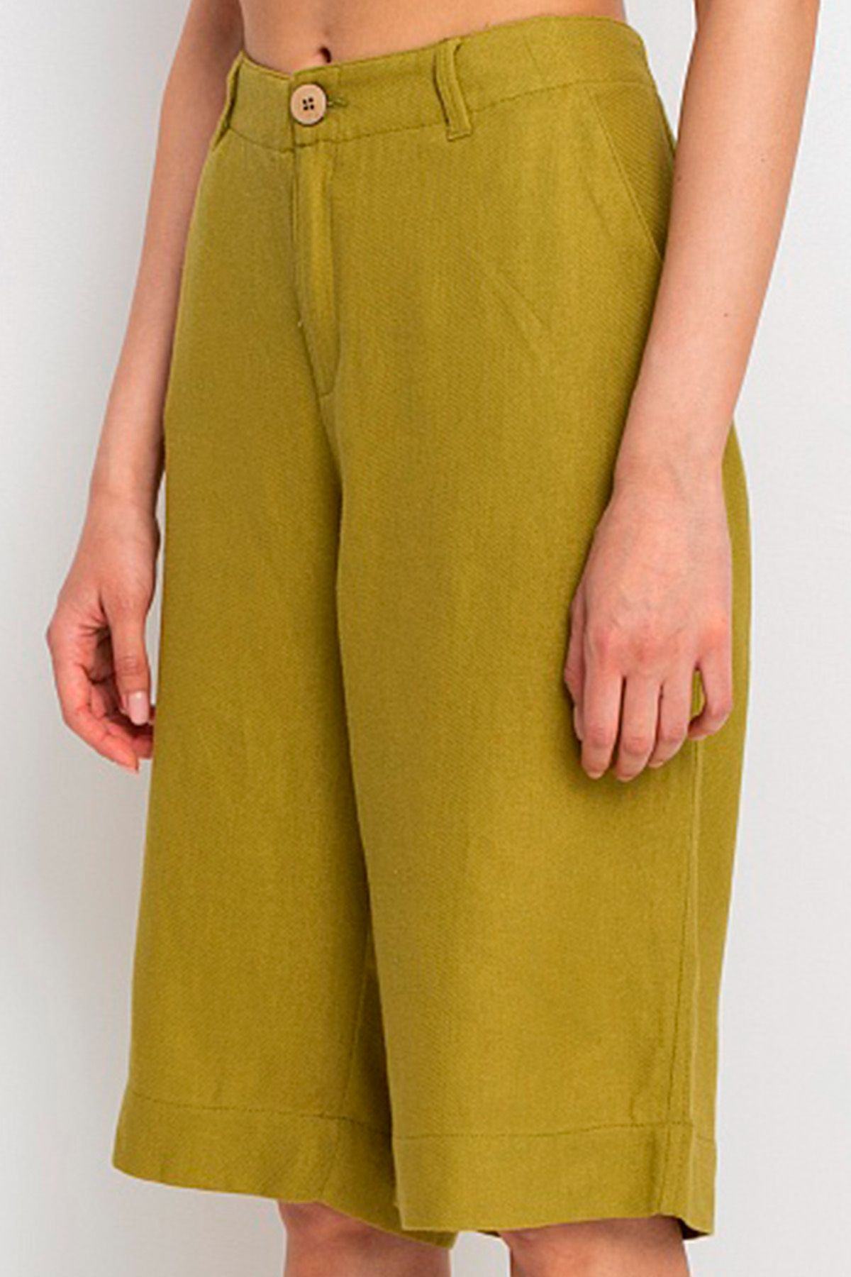 Шорты с боковыми карманами, 52р