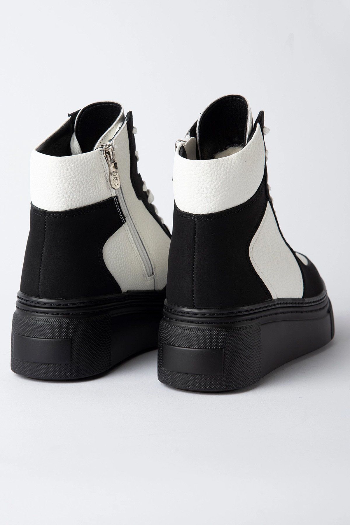 Утепленные высокие кроссовки SVG5M-AW24-019VN, 40р