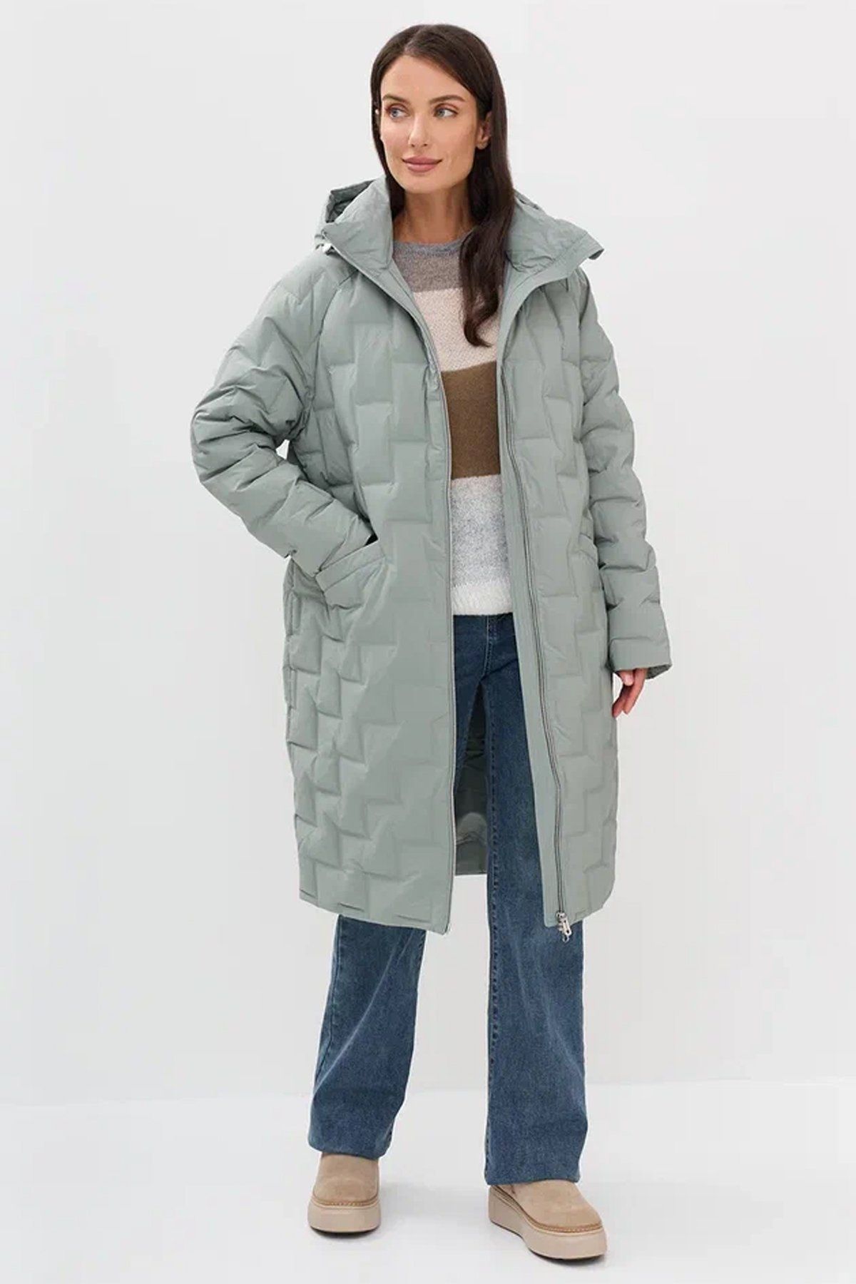 Пальто-кокон с геометрической стёжкой в ментоловом цвете, 44р