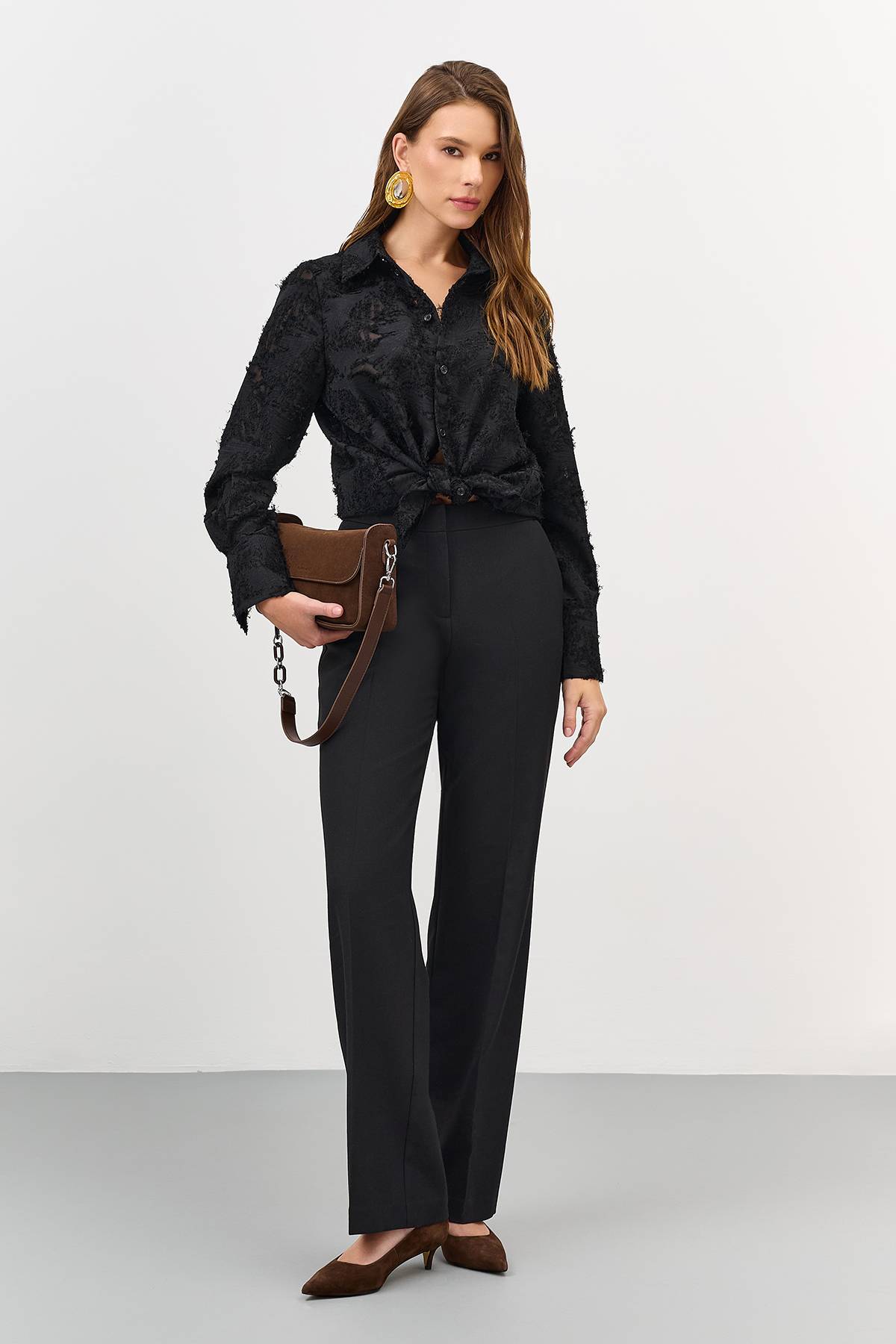 Лимитированная серия блузка из фактурной ткани и ремень, 46