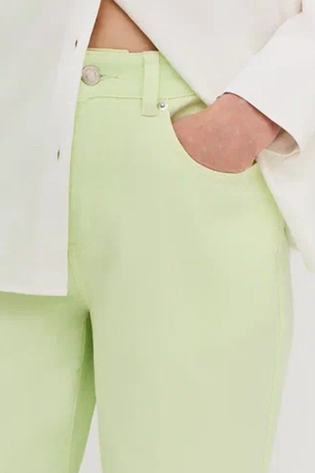 Яркие джинсы прямого силуэта, 48р