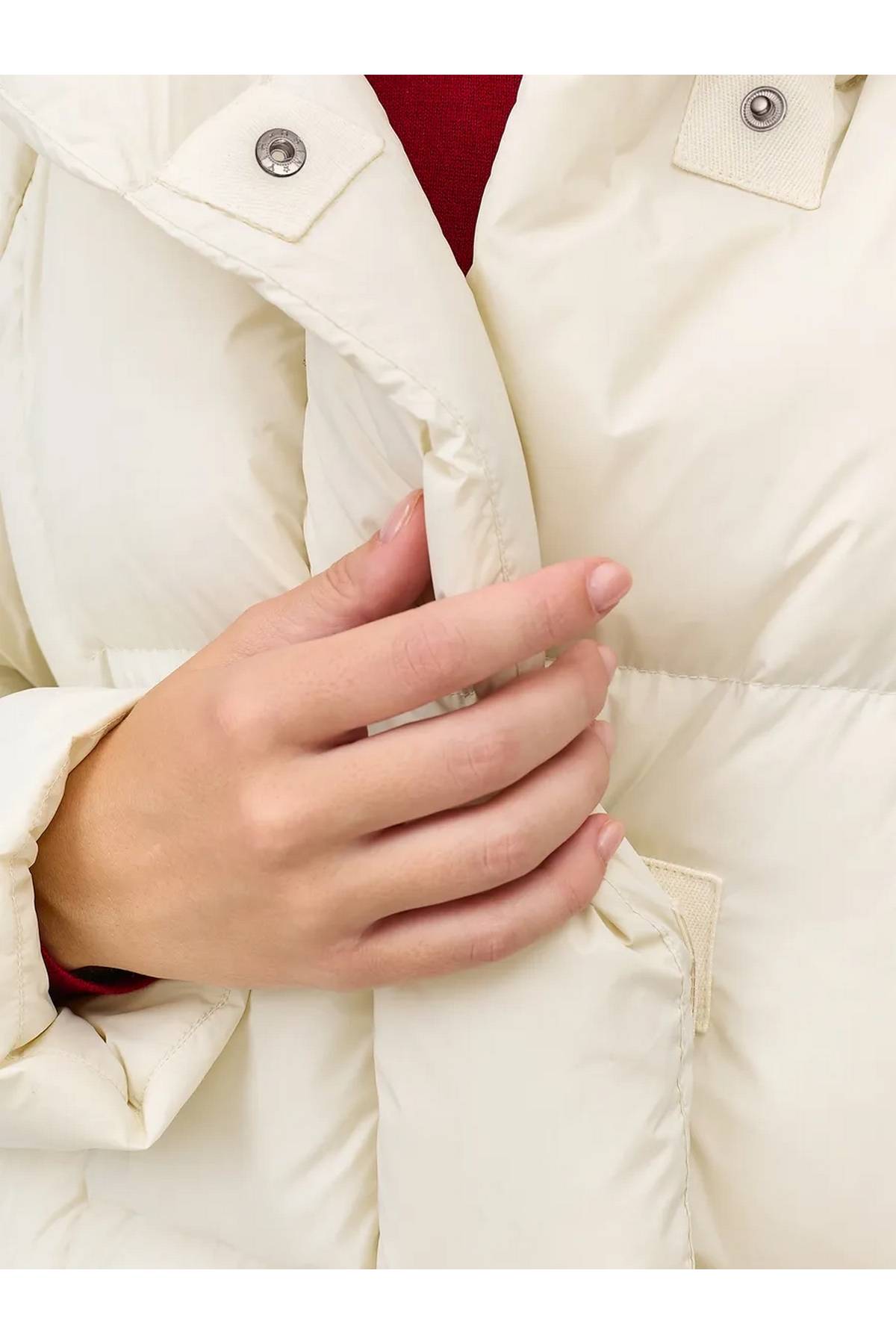 Лимитированная серия легкий короткий пуховик с плантином 42