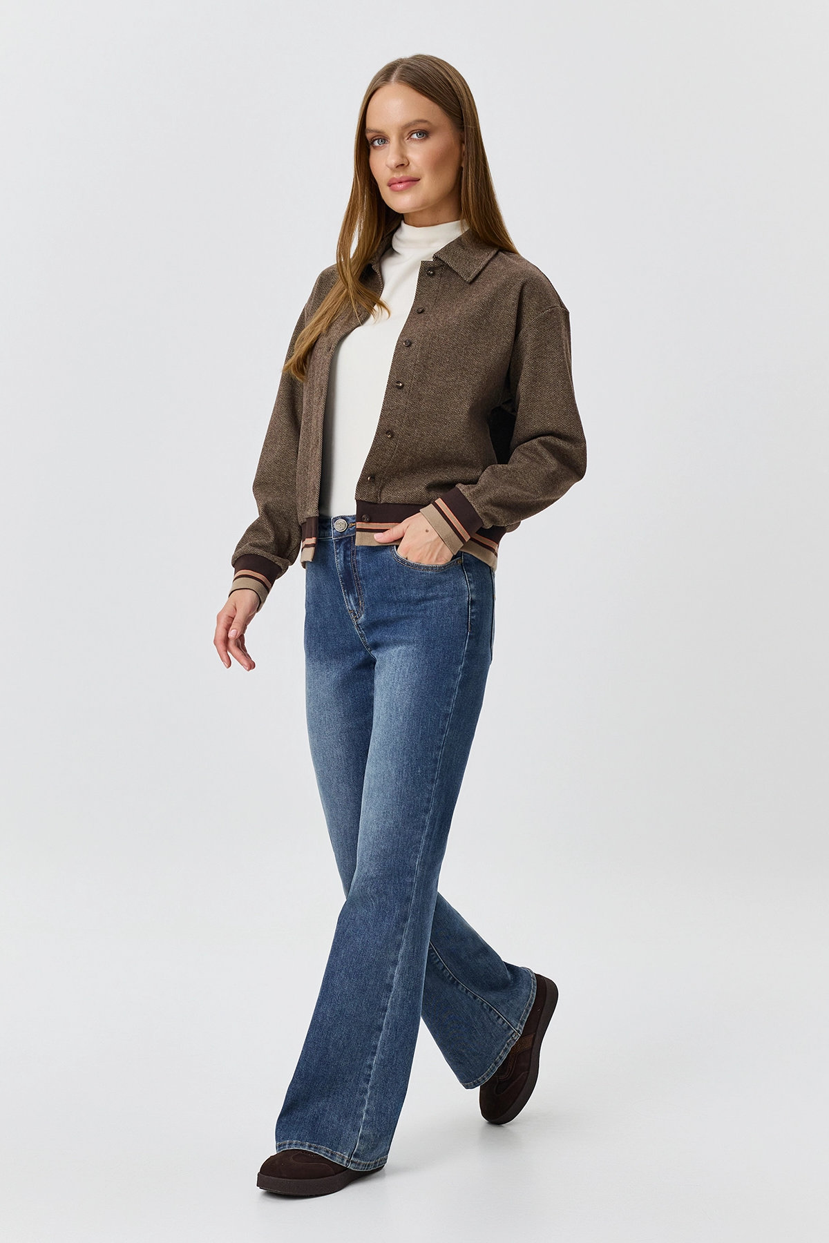 Джинсы Bootcut с контрастной вышивкой, деним, 46