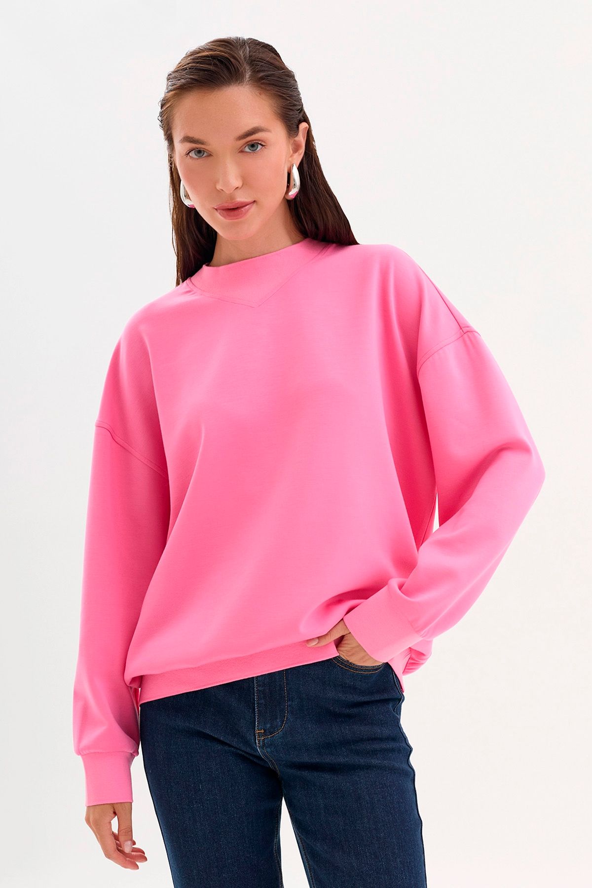 Джемпер-свитшот свободного кроя в розовом цвете, 42р