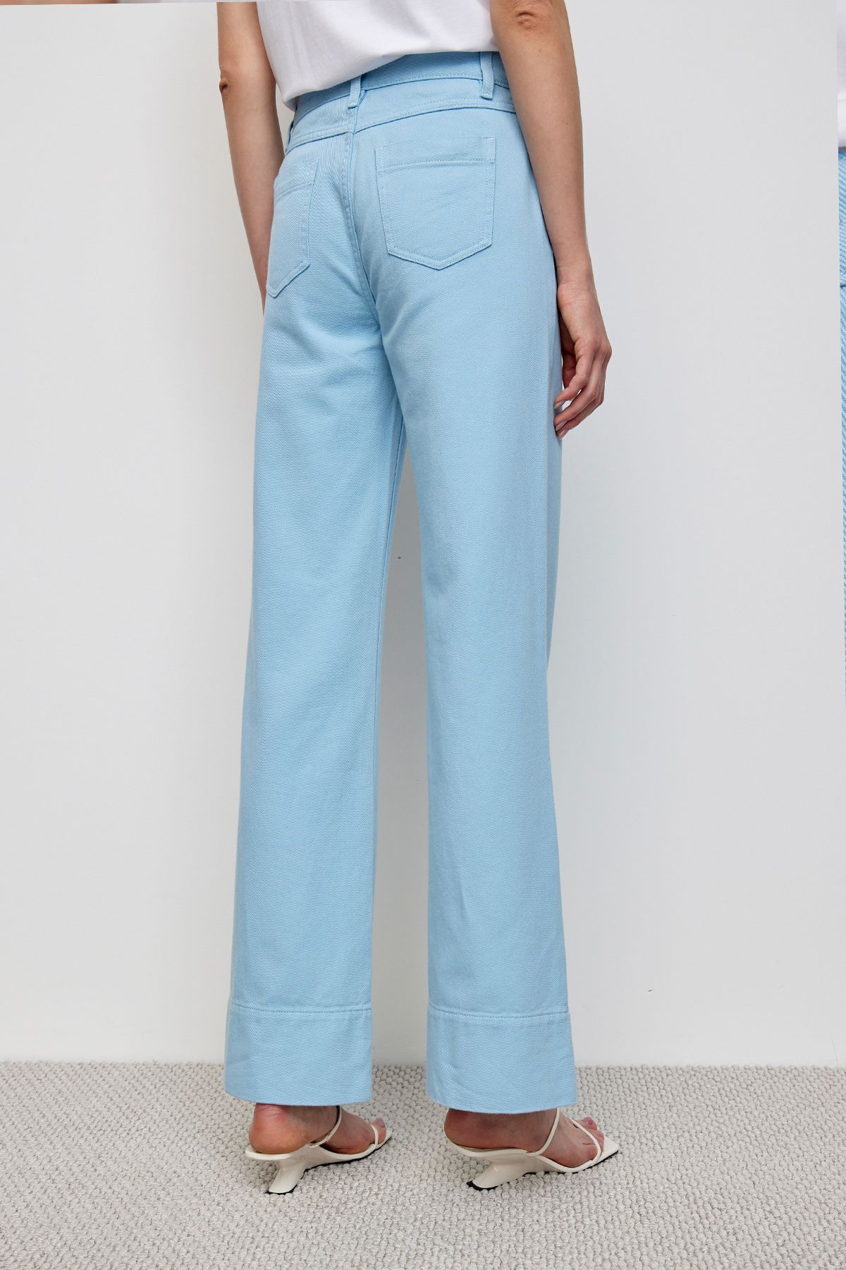 Джинсы из эластичного денима, 50р