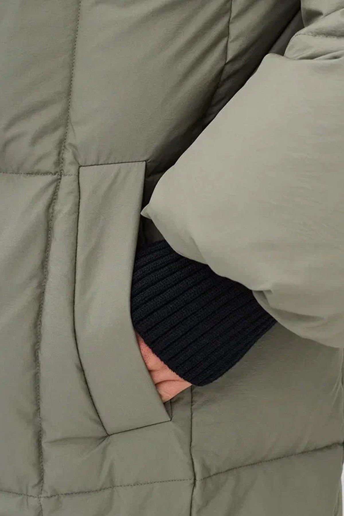 Свободное пальто с прямоугольной стежкой, 44р