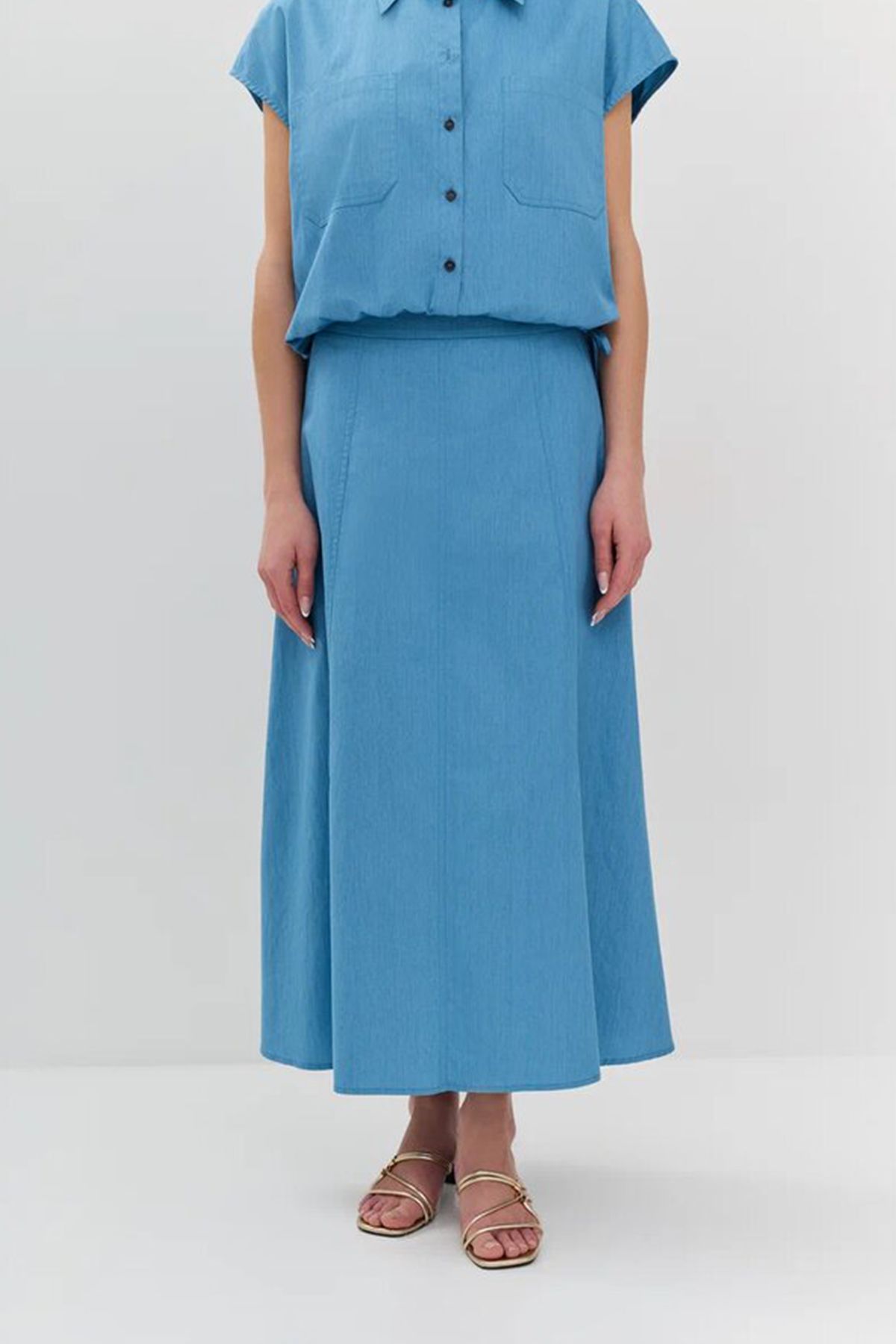 Юбка голубого цвета с А-силуэтом, 52р