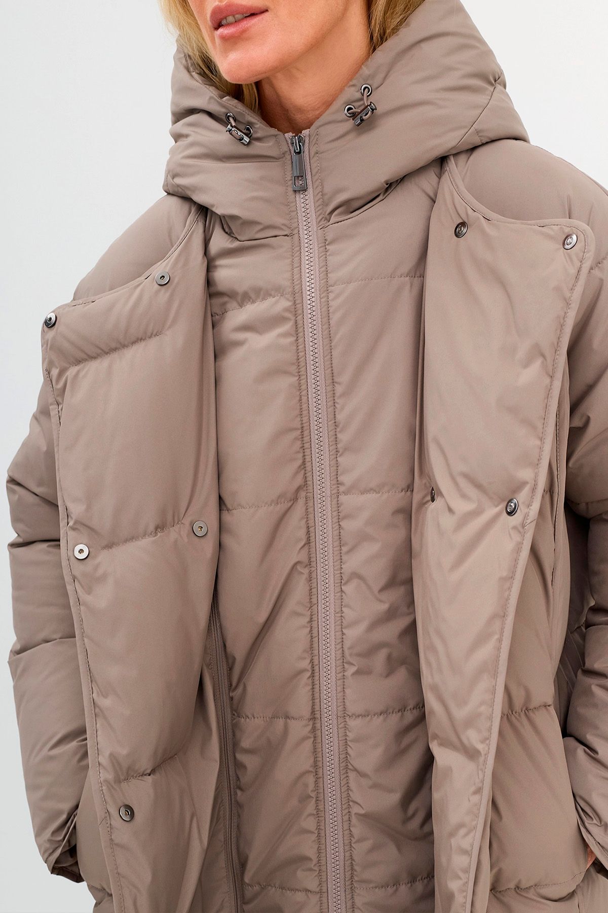 Пальто со съемной манишкой, 42р