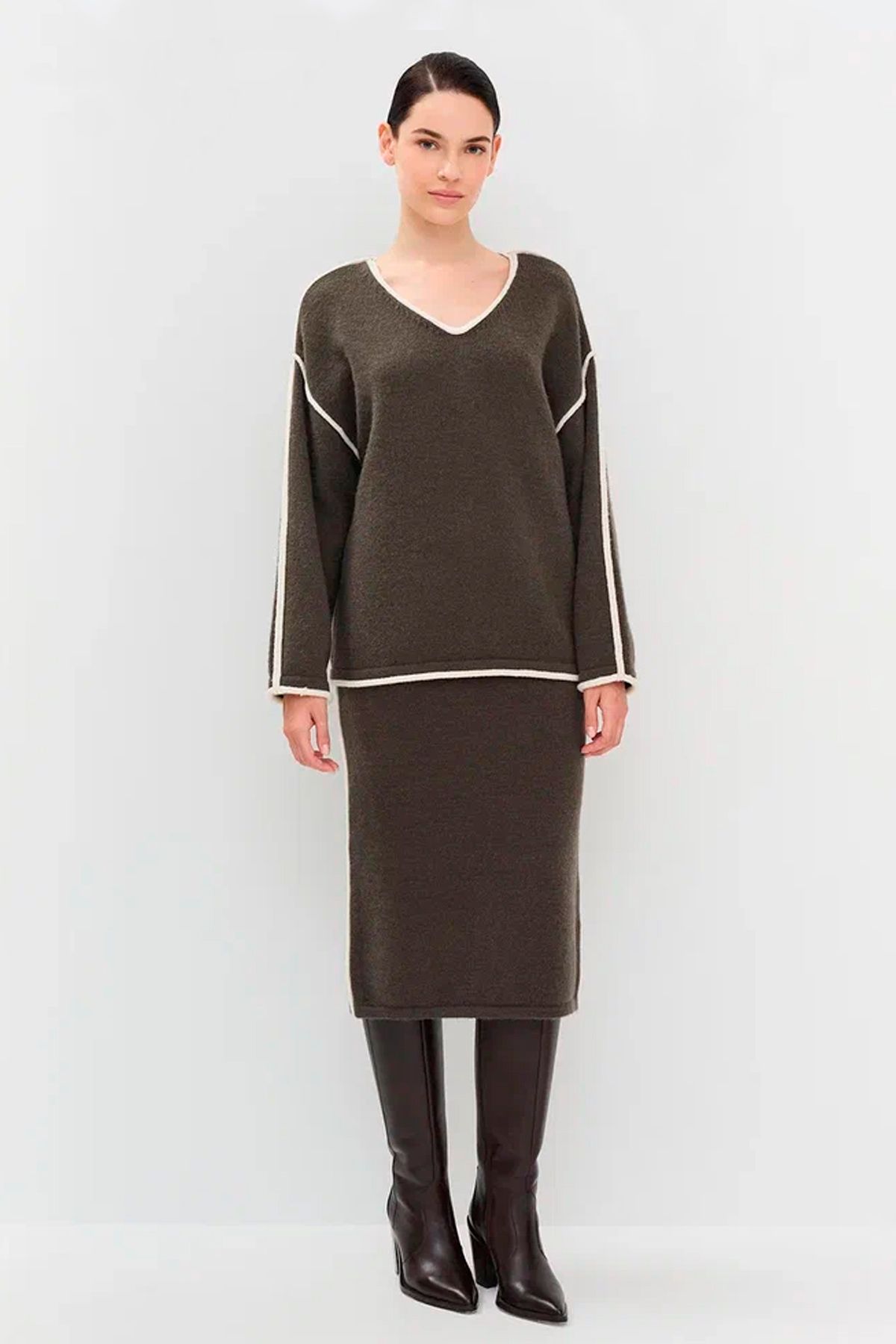 Юбка миди из букле, 40р