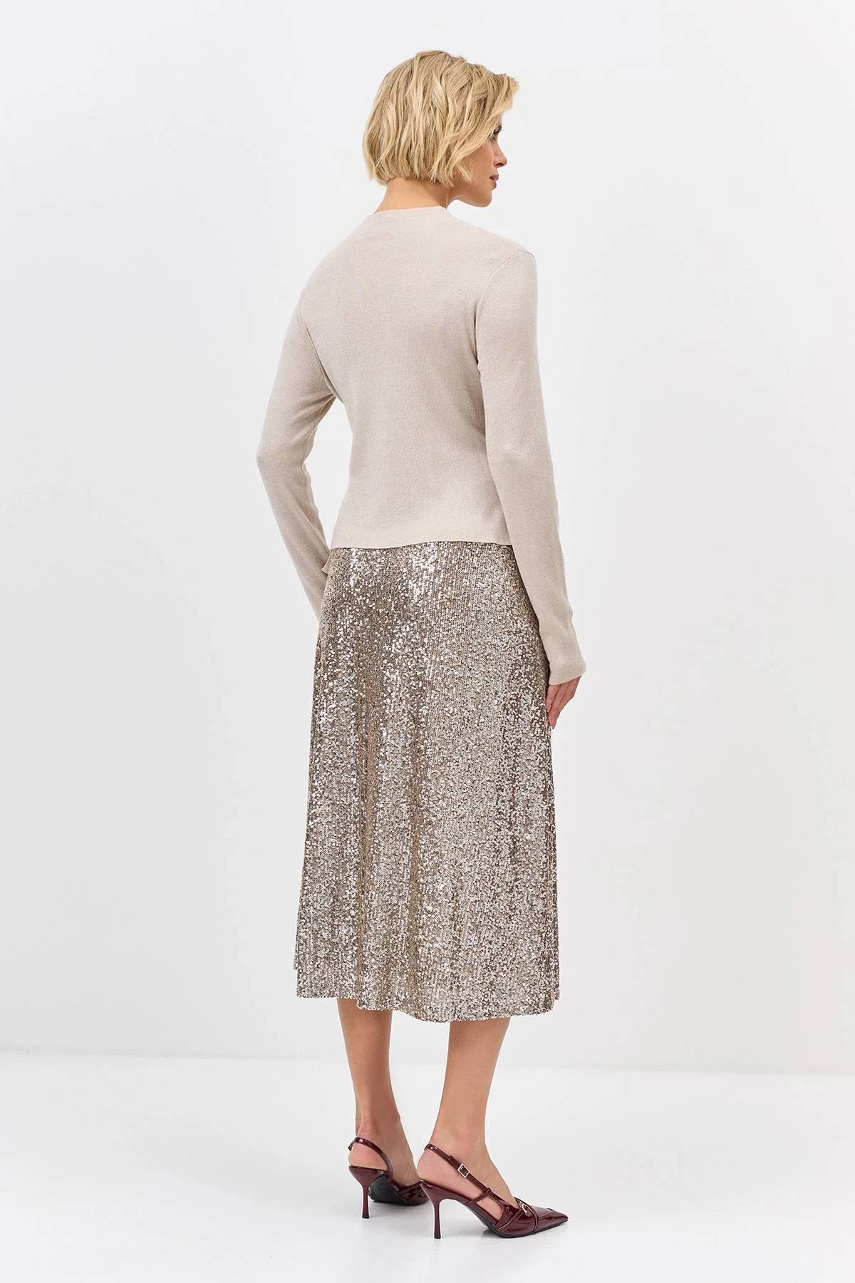 Яркая юбка-миди с искрящимися пайетками, 44