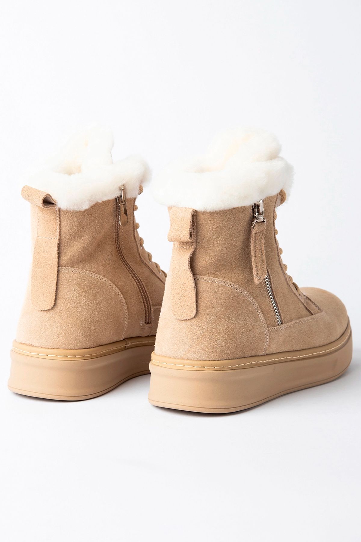 Утеплённые ботинки из натуральной замши, 40р