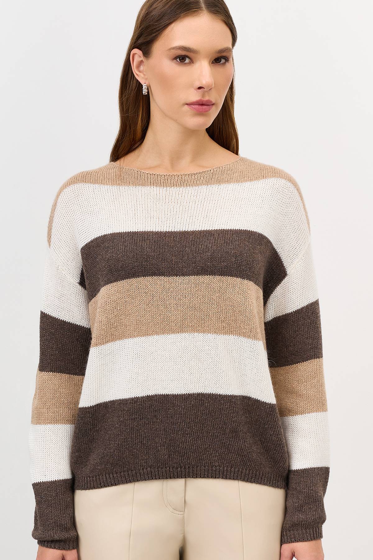 Тонкий джемпер в контрастную полоску, 48