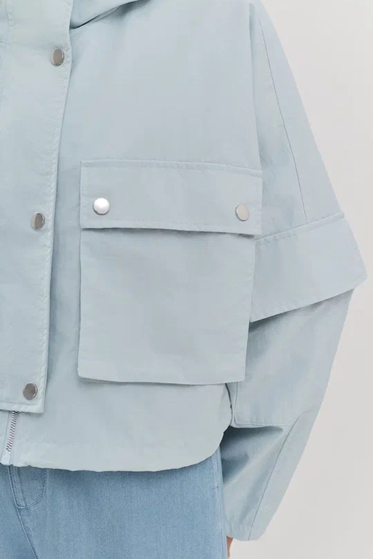 Укороченная ветровка свободного силуэта, 48р