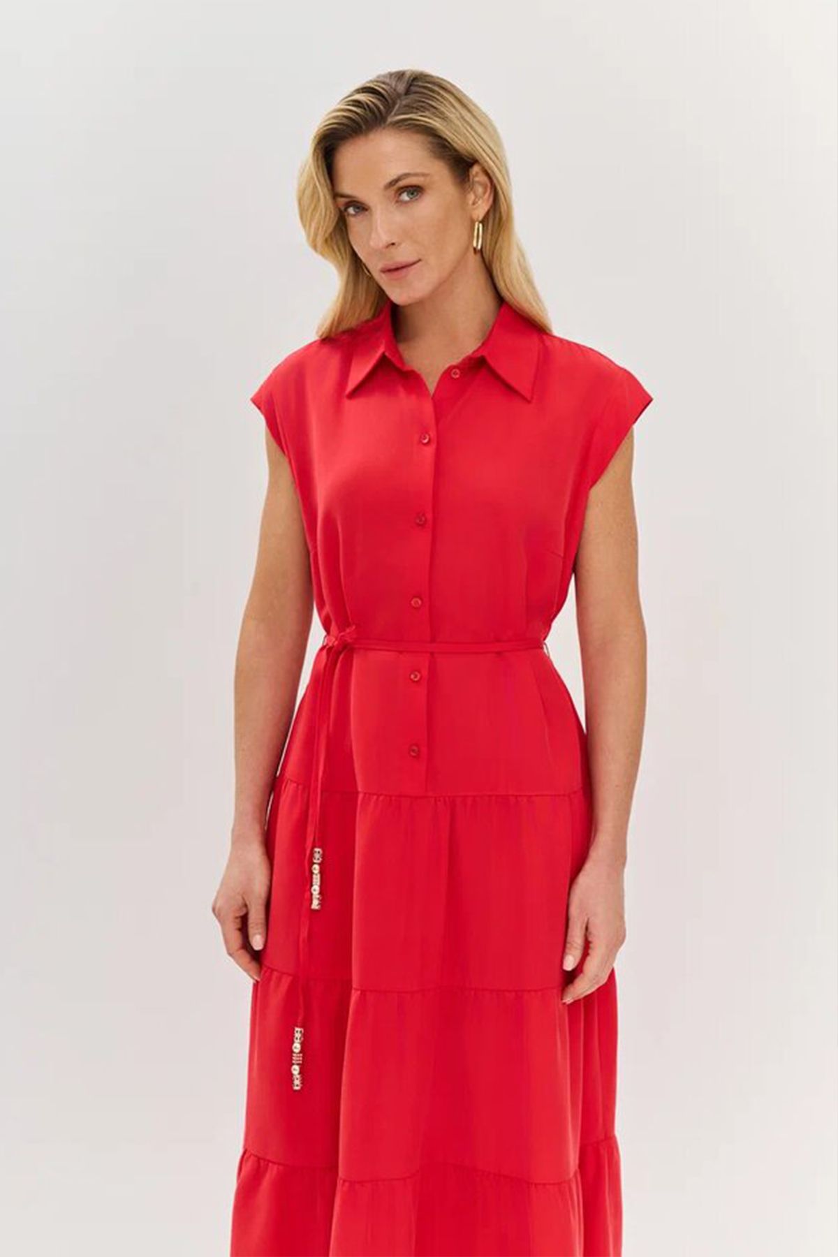 Ярусное платье красного цвета со шнурком на талии, 42р