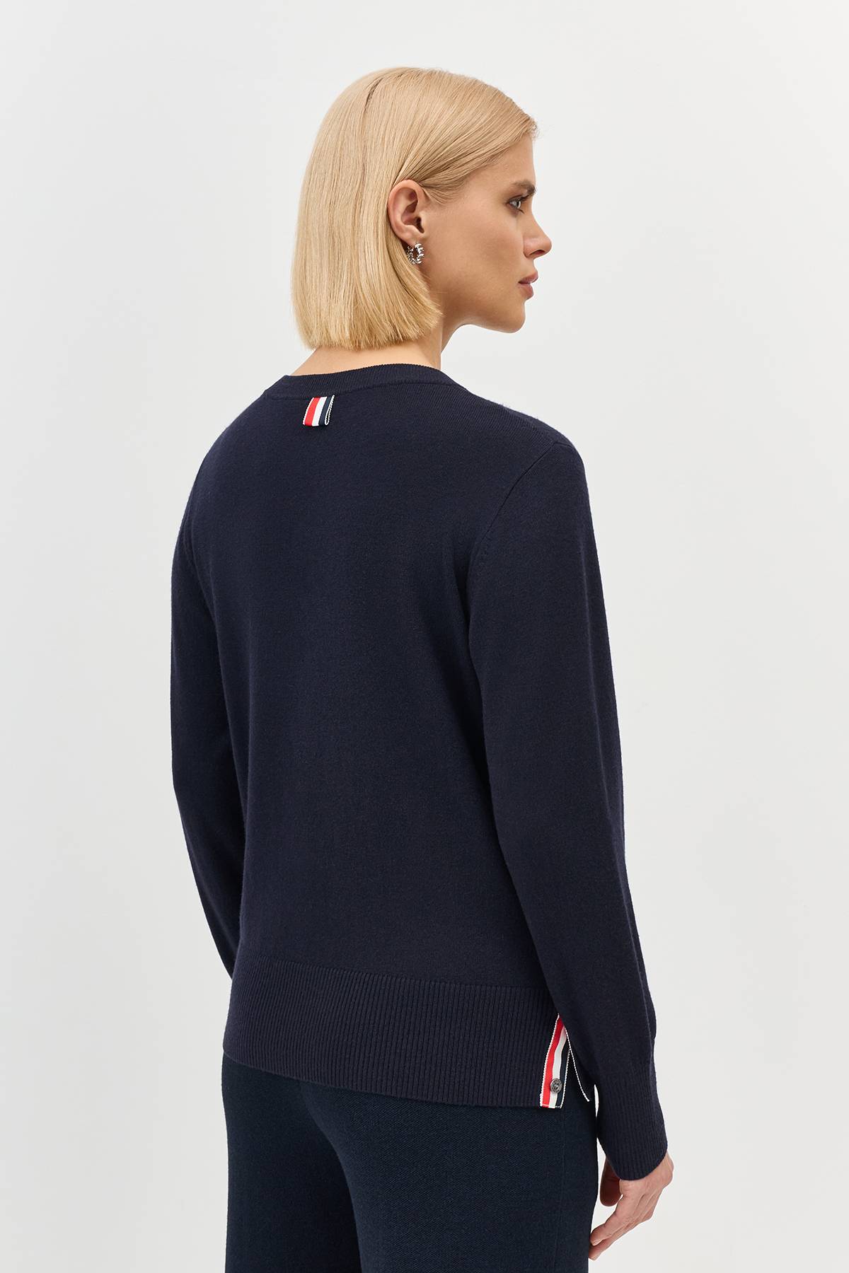 Лимитированная серия джемпер с контрастной вышивкой и ремень, 34