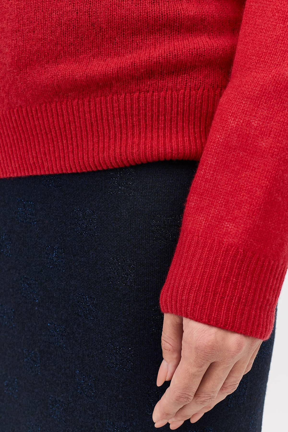 Лимитированная серия красный джемпер с V-образным вырезом из 100% кашемира и ремень, 38