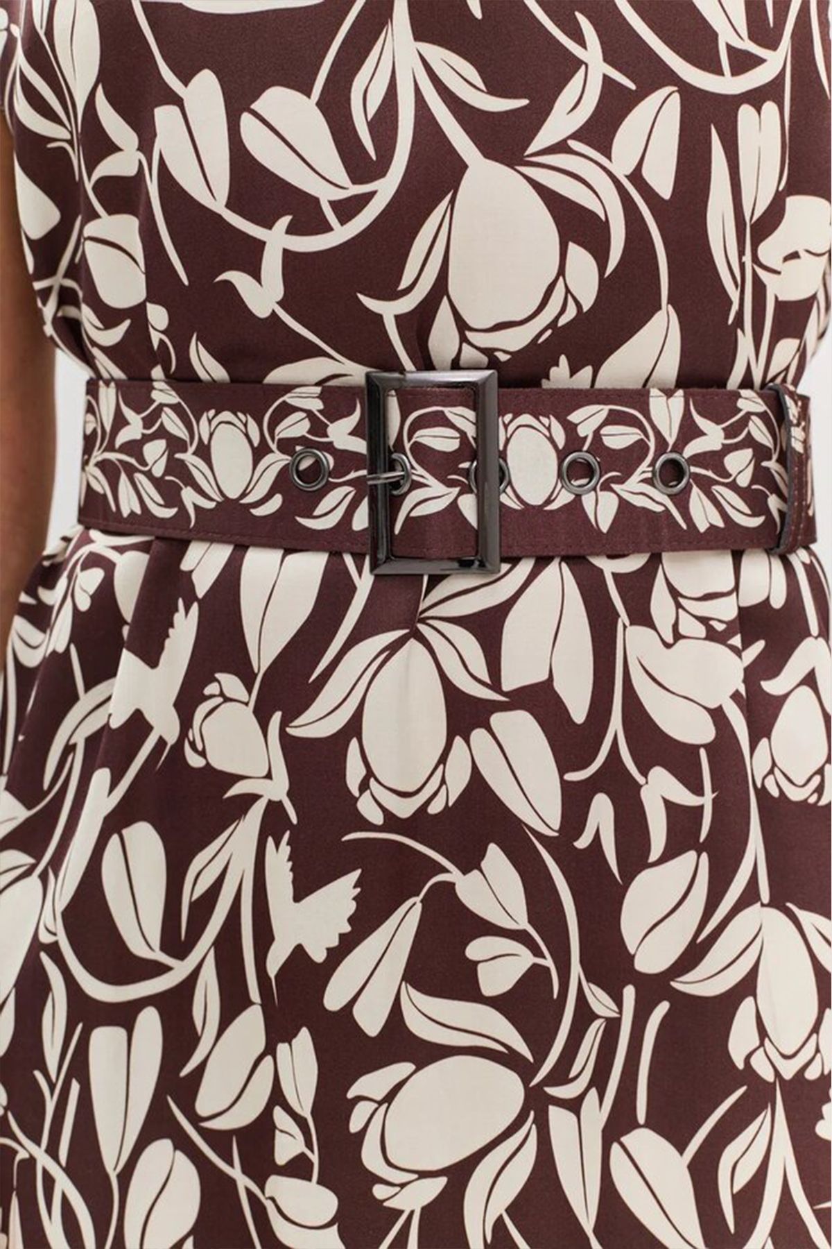 Платье из вискозы с цветочным принтом, 44р