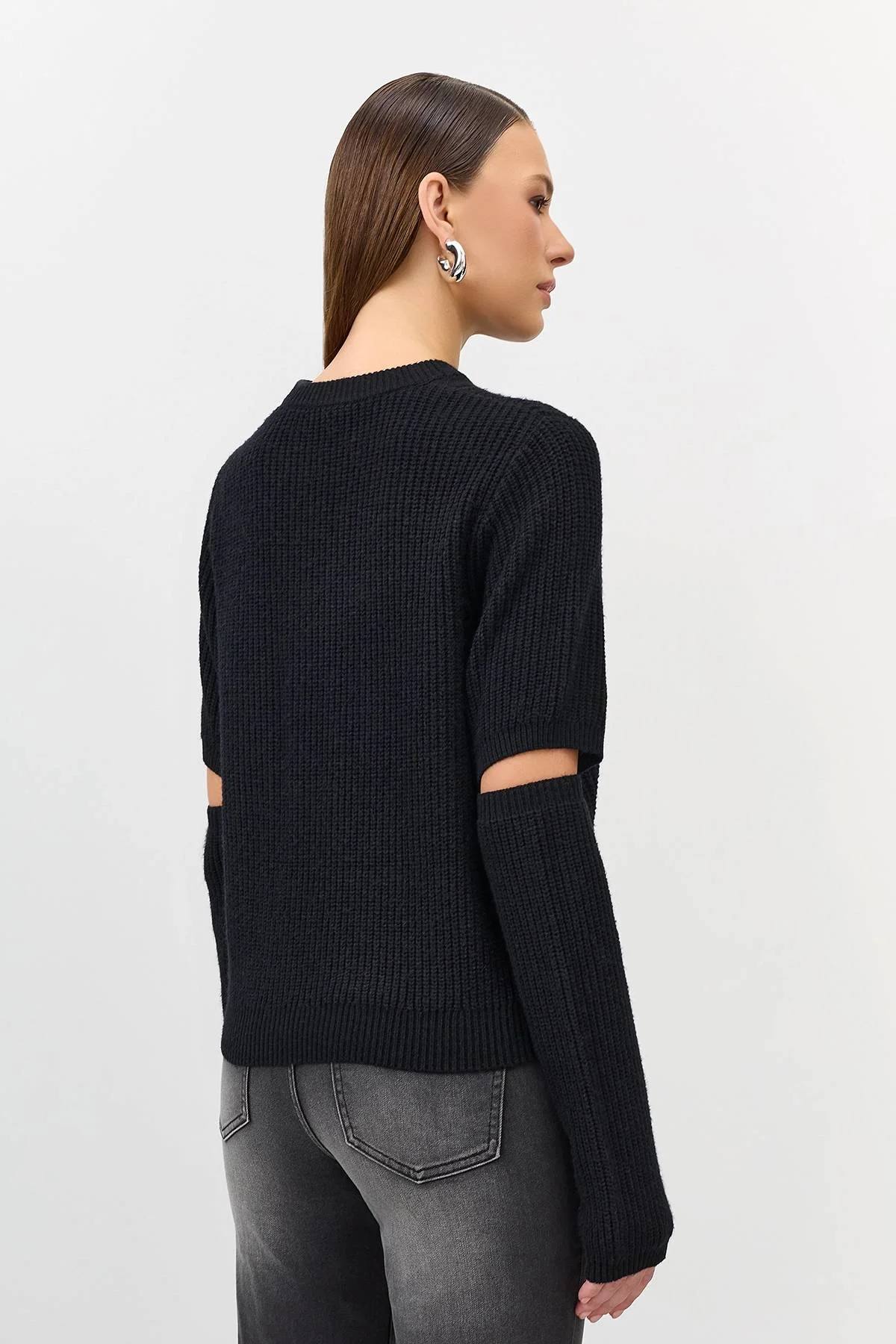 Свитер со съемными рукавами, 40