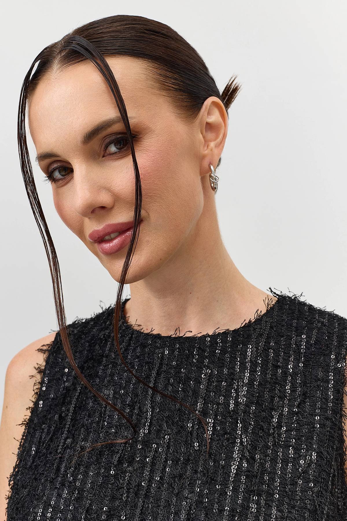 Топ с пайетками и бахромой, 40