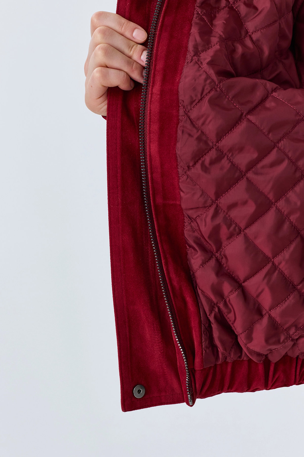 Oversize бомбер из искусственной замши, темно-красный, 50