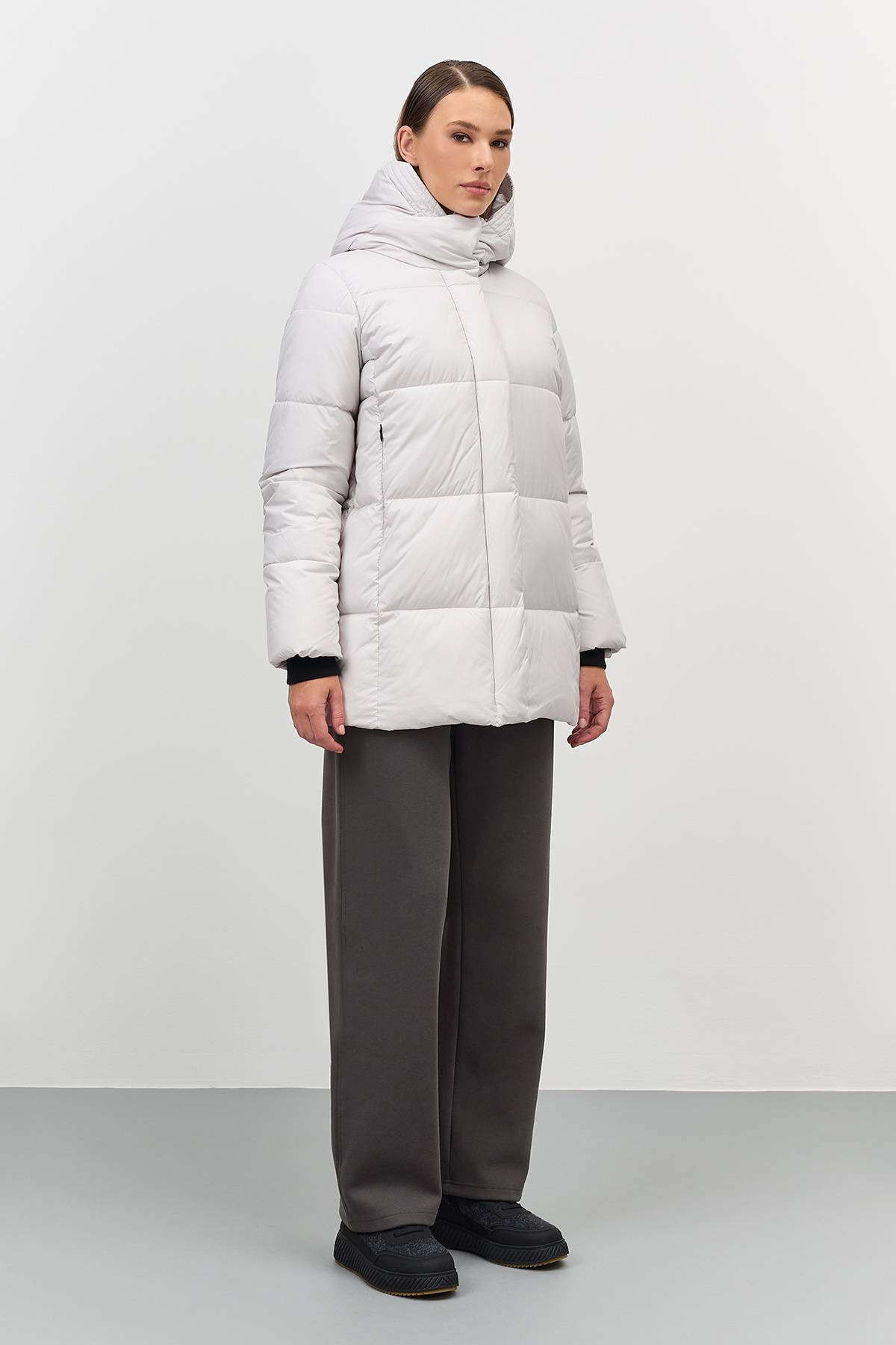 Лимитированная серия светлая удлиненная куртка с трикотажными манжетами с палантином, 42