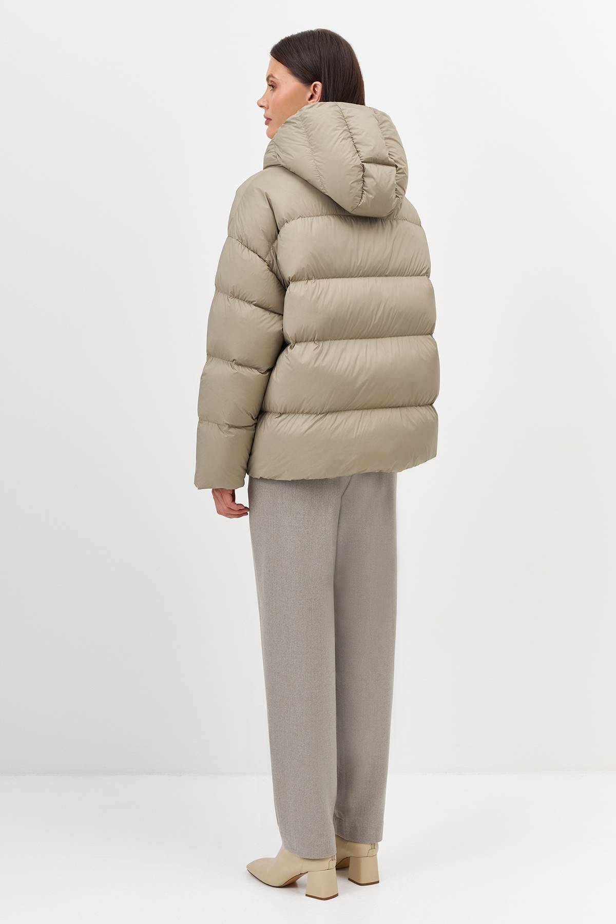 Лимитированная серия куртка оливковая с палантином, 36