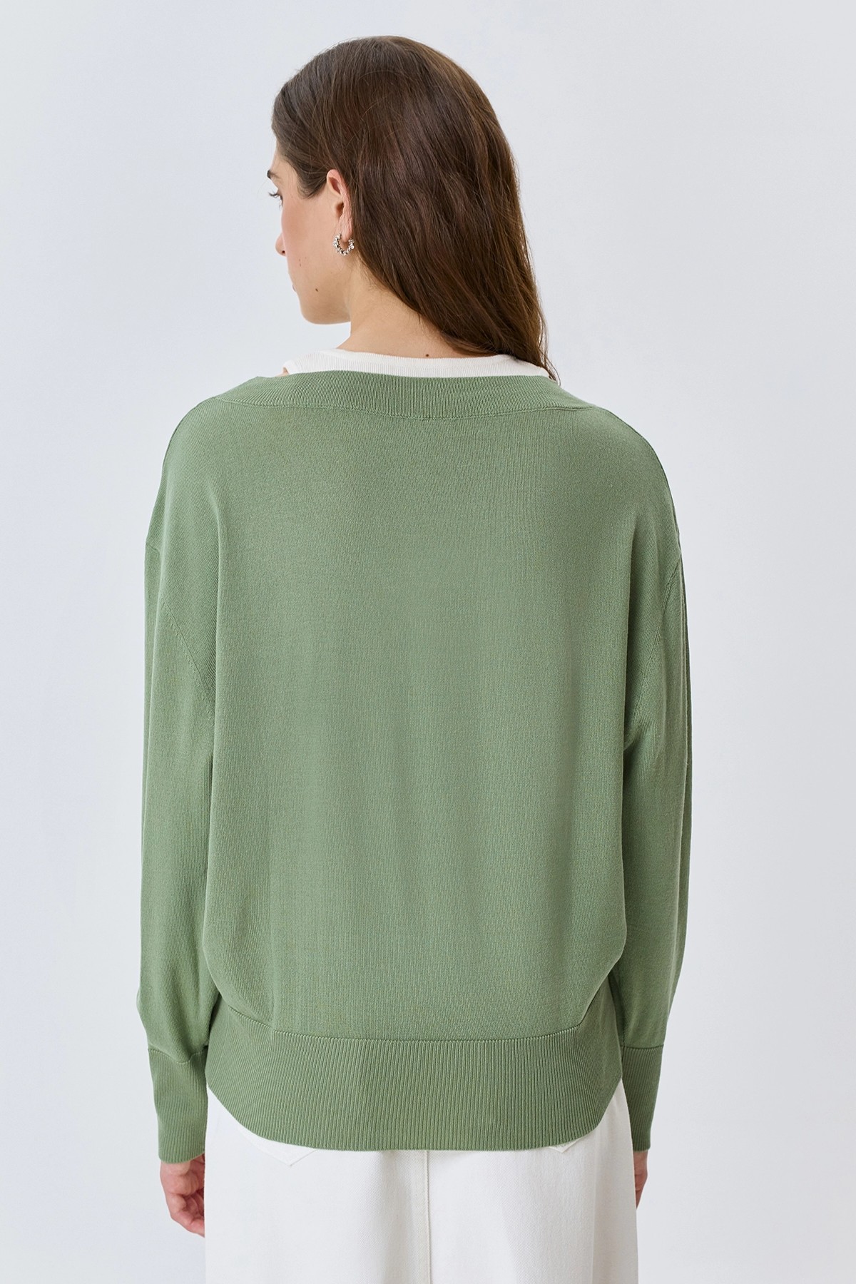 Джемпер с имитацией многослойности, 52