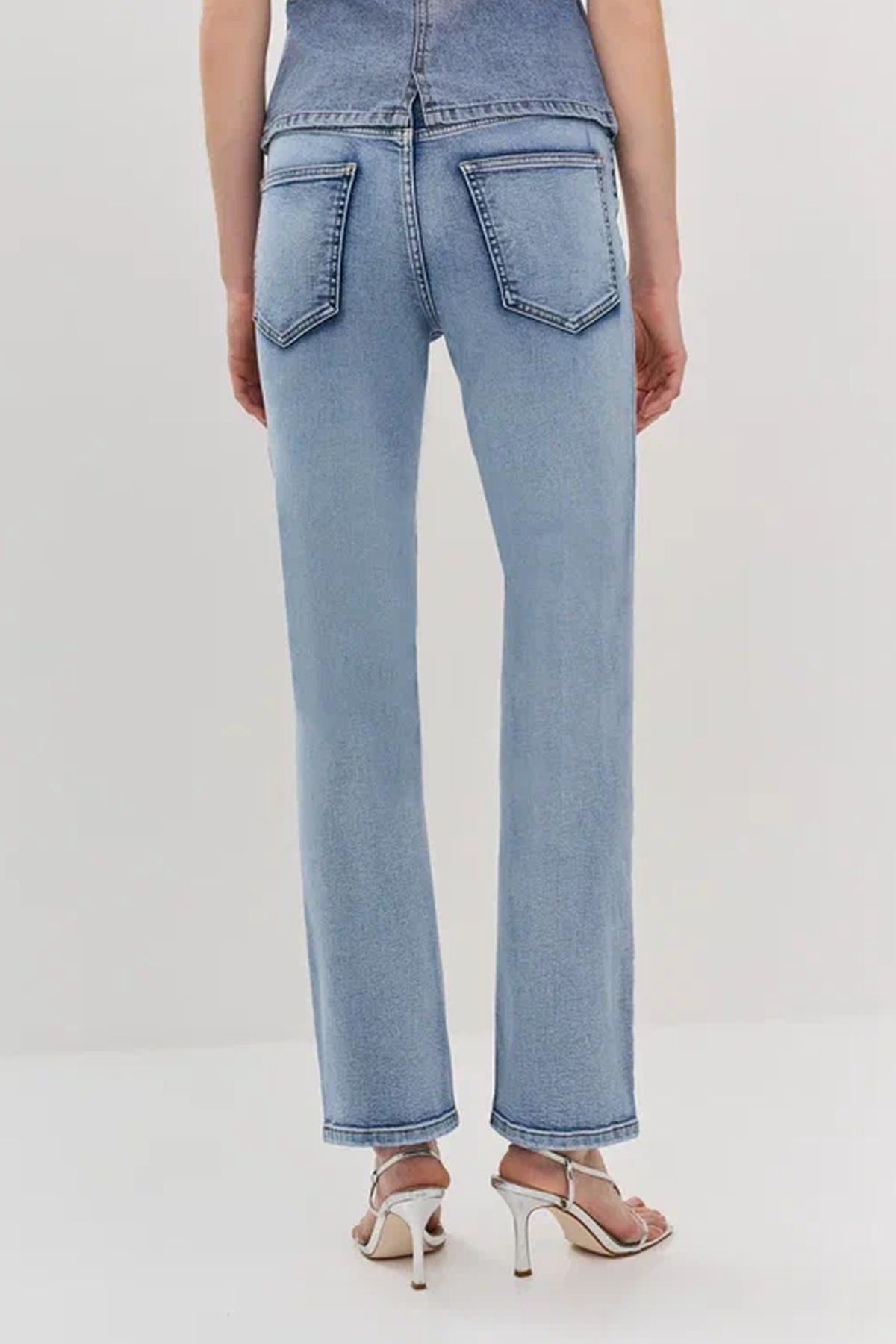 Джинсы с эффектом варки, 52р